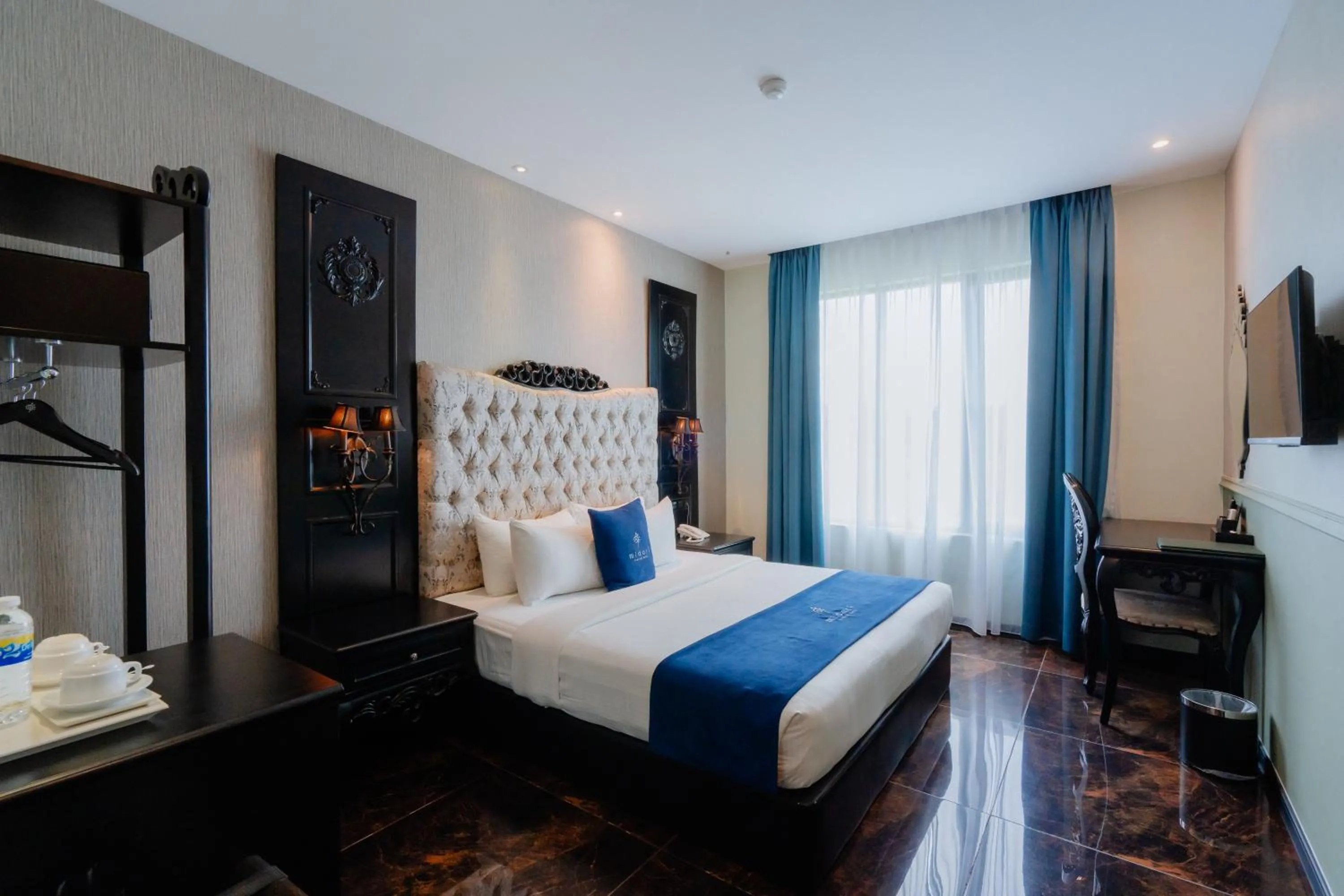 Bed in Midori Concept Hotel