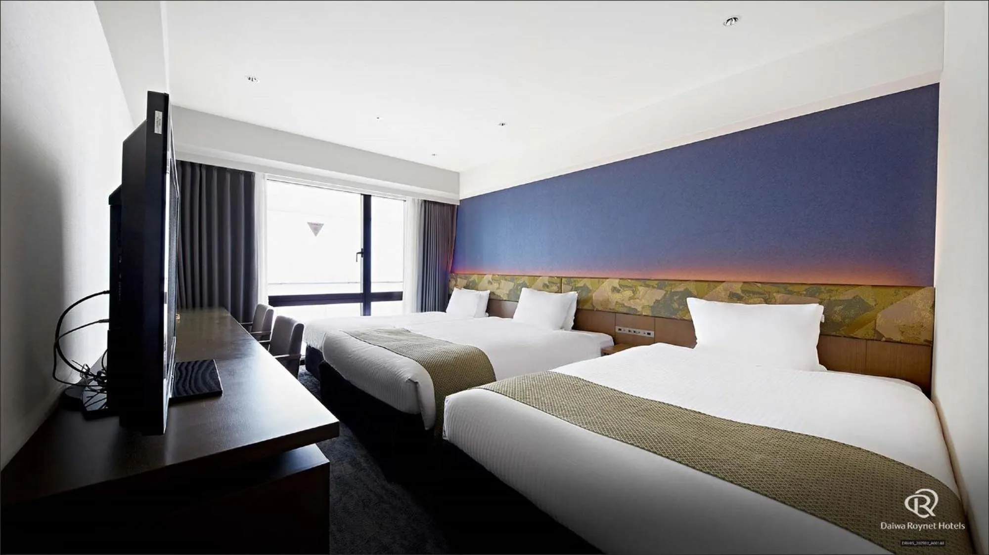 Photo of the whole room, Bed in Daiwa Roynet Hotel Kyoto Ekimae PREMIER