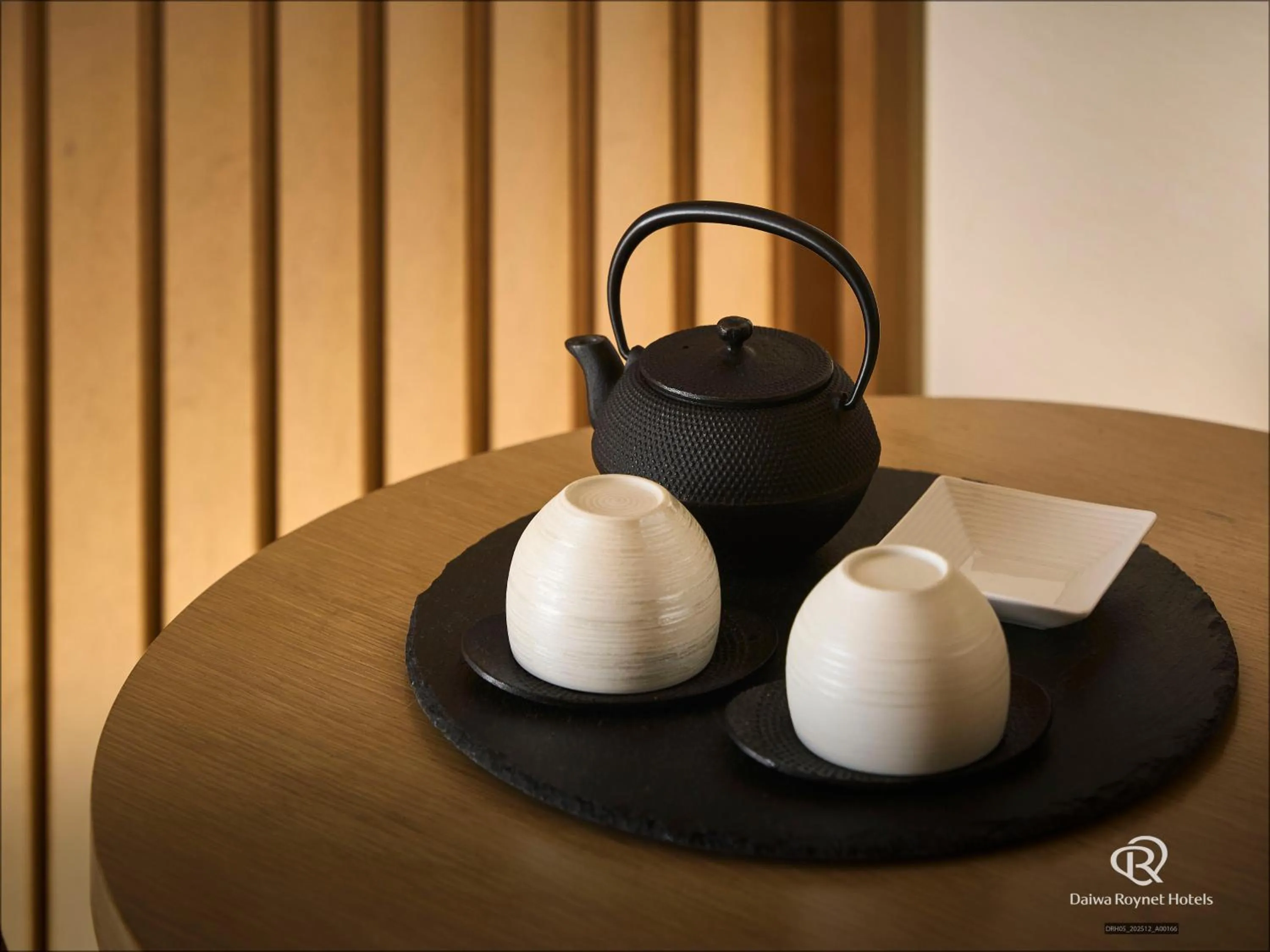 Coffee/tea facilities in Daiwa Roynet Hotel Kyoto Ekimae PREMIER