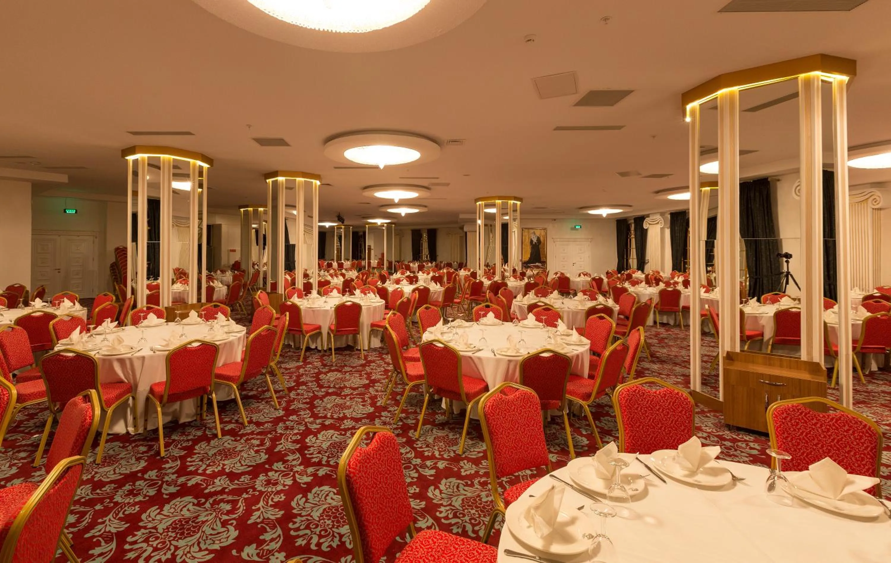 Banquet/Function facilities in Yilmazoglu Park Hotel