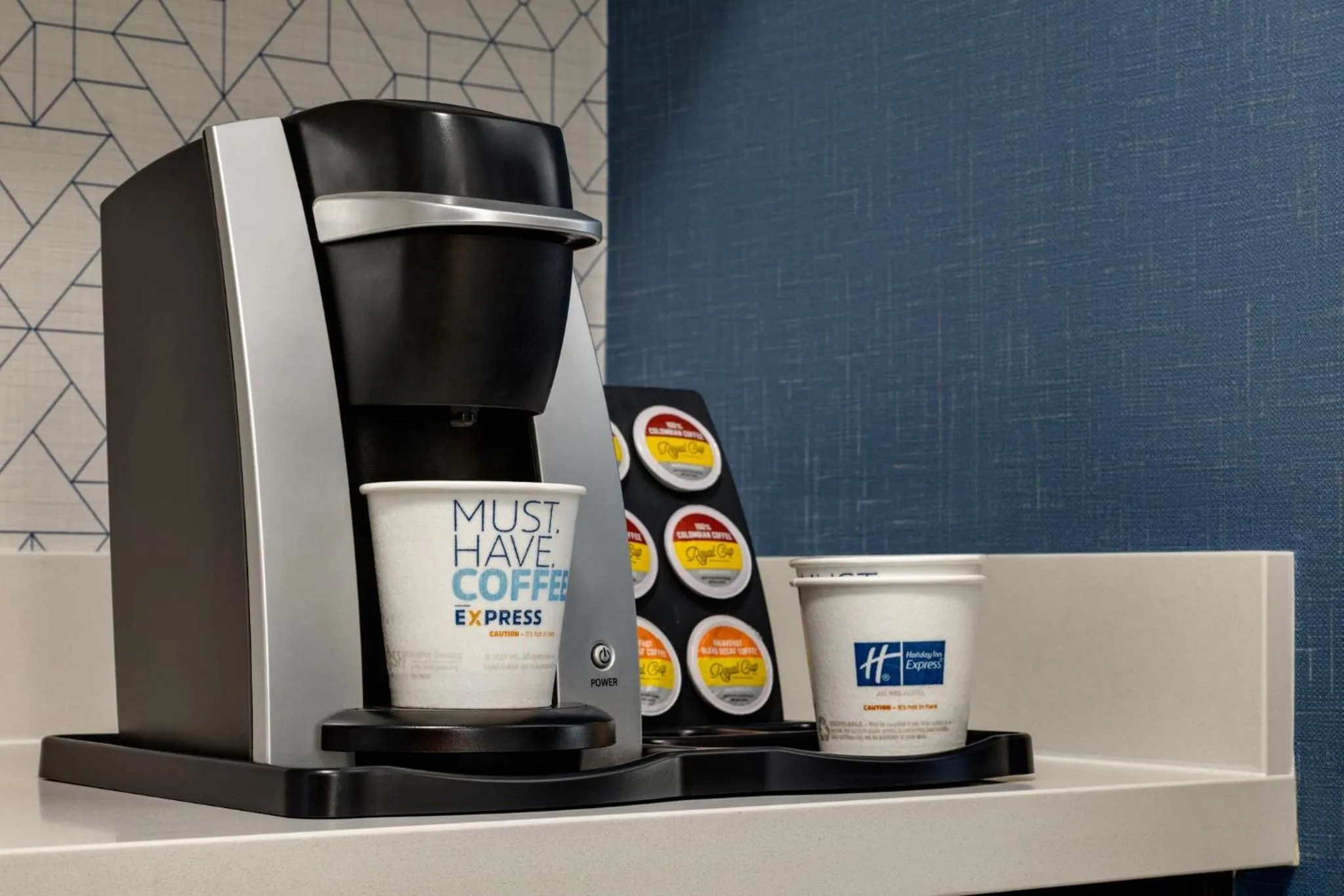 Photo of the whole room in Holiday Inn Express Hotel & Suites Eugene Downtown - University by IHG