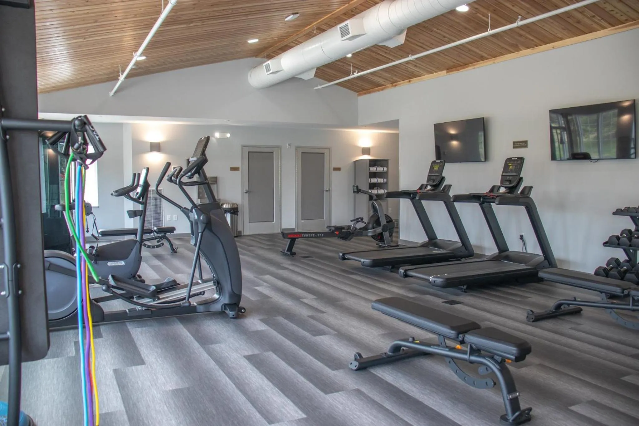 Fitness centre/facilities in Staybridge Suites Fargo by IHG