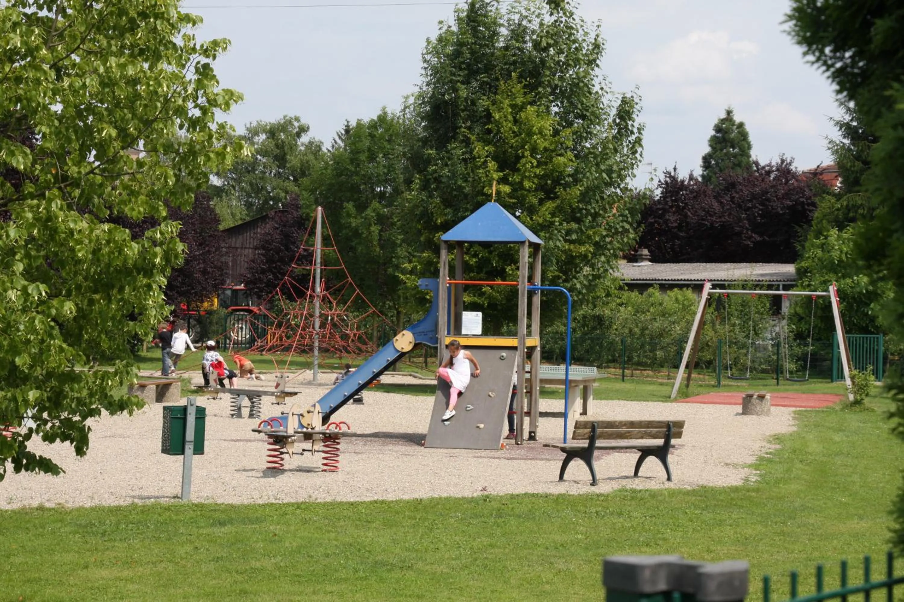 Children play ground in Hôtel Restaurant Les Alizés