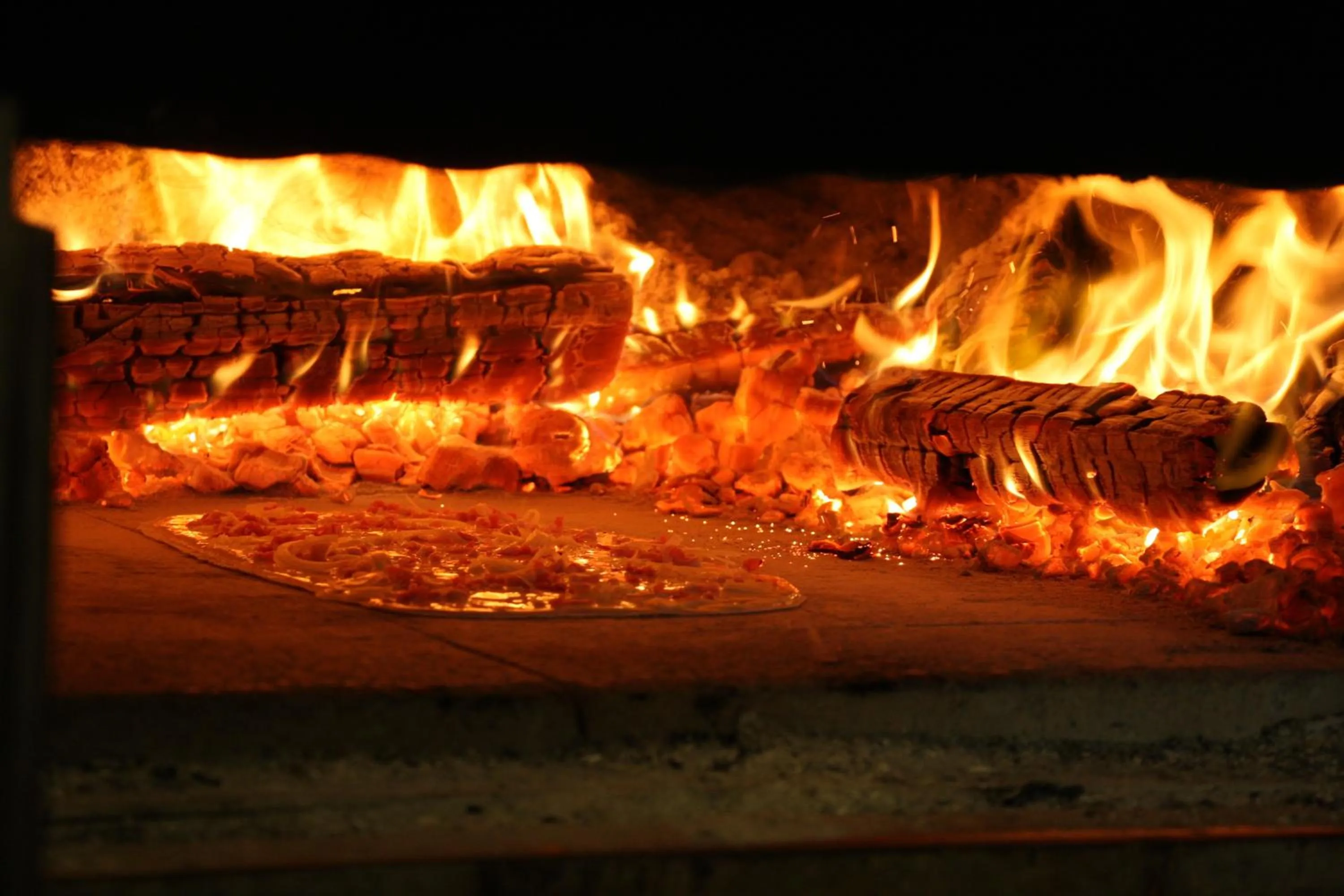 Restaurant/places to eat in Hôtel Restaurant Les Alizés