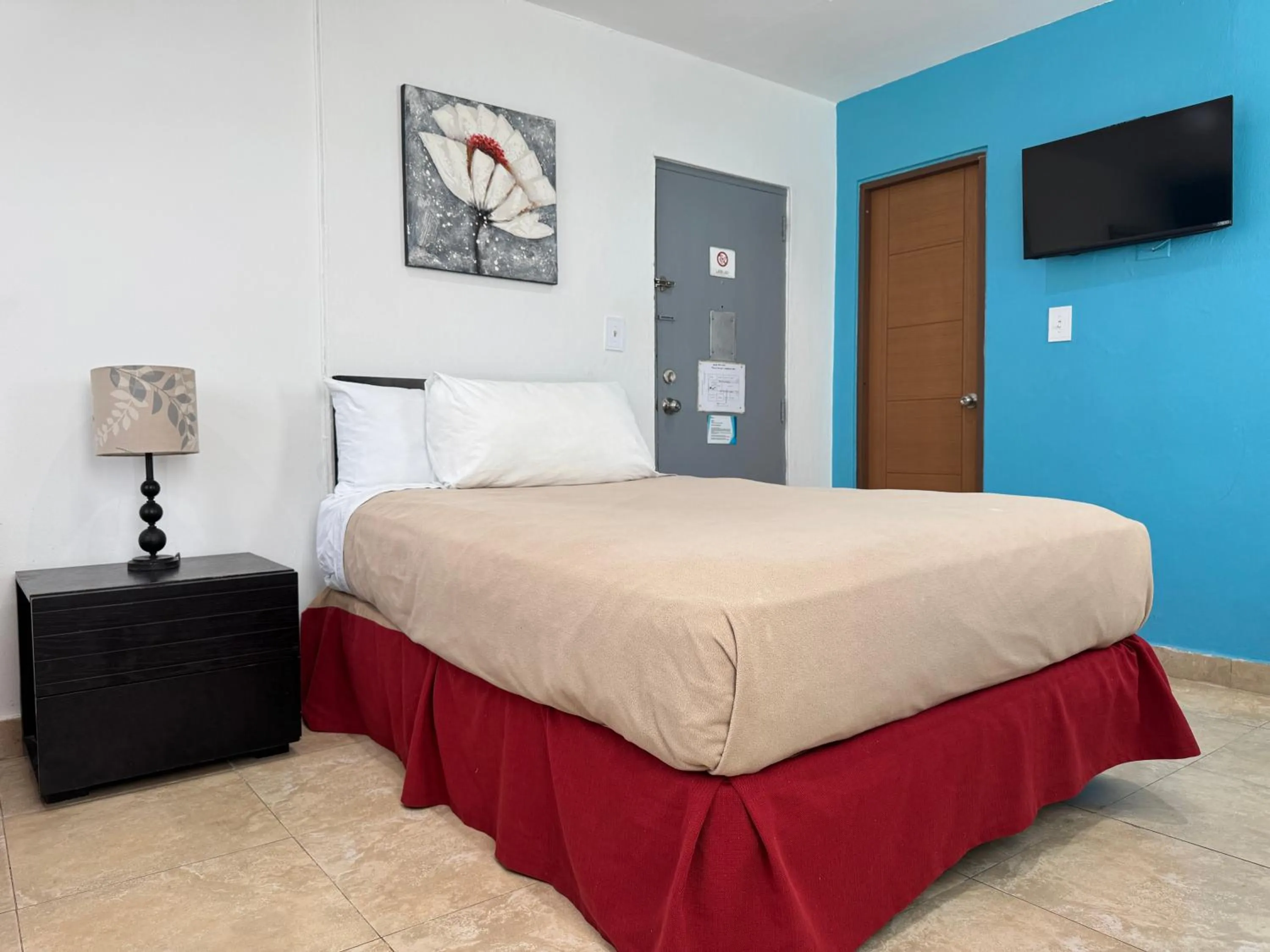 Bed in Sandy Beach Hotel