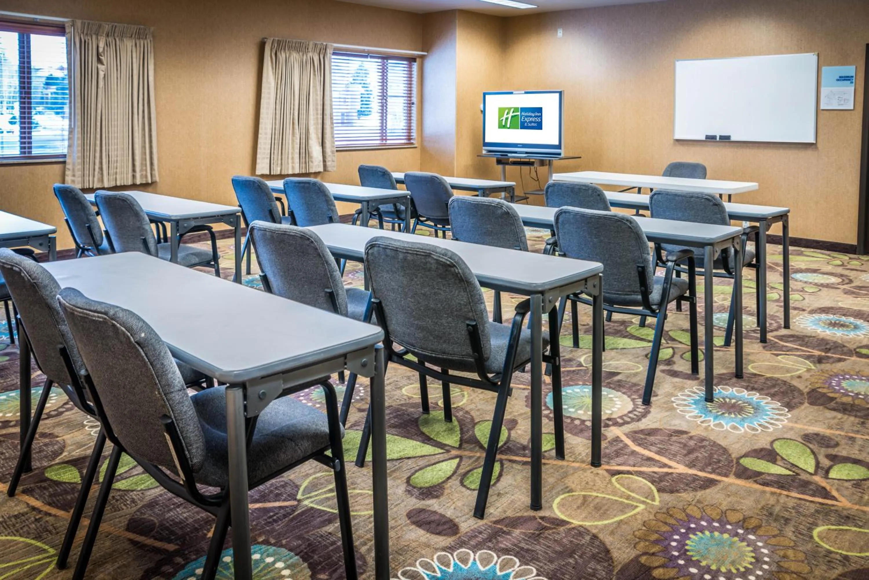 Meeting/conference room in Holiday Inn Express Hotel & Suites Gunnison by IHG