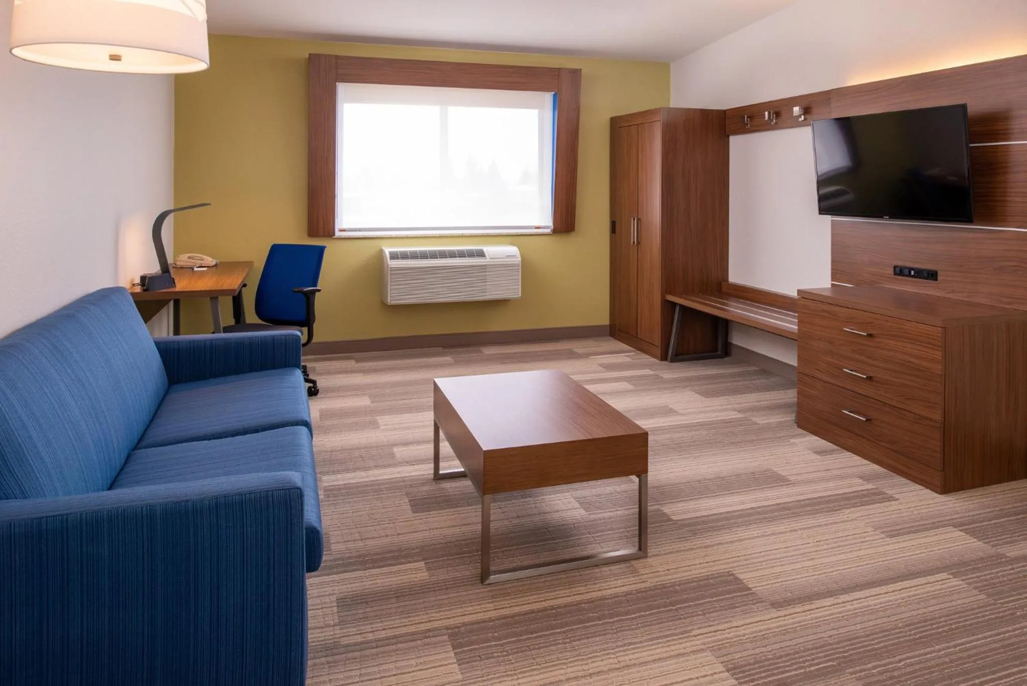 Photo of the whole room in Holiday Inn Express Hotel & Suites Gunnison by IHG