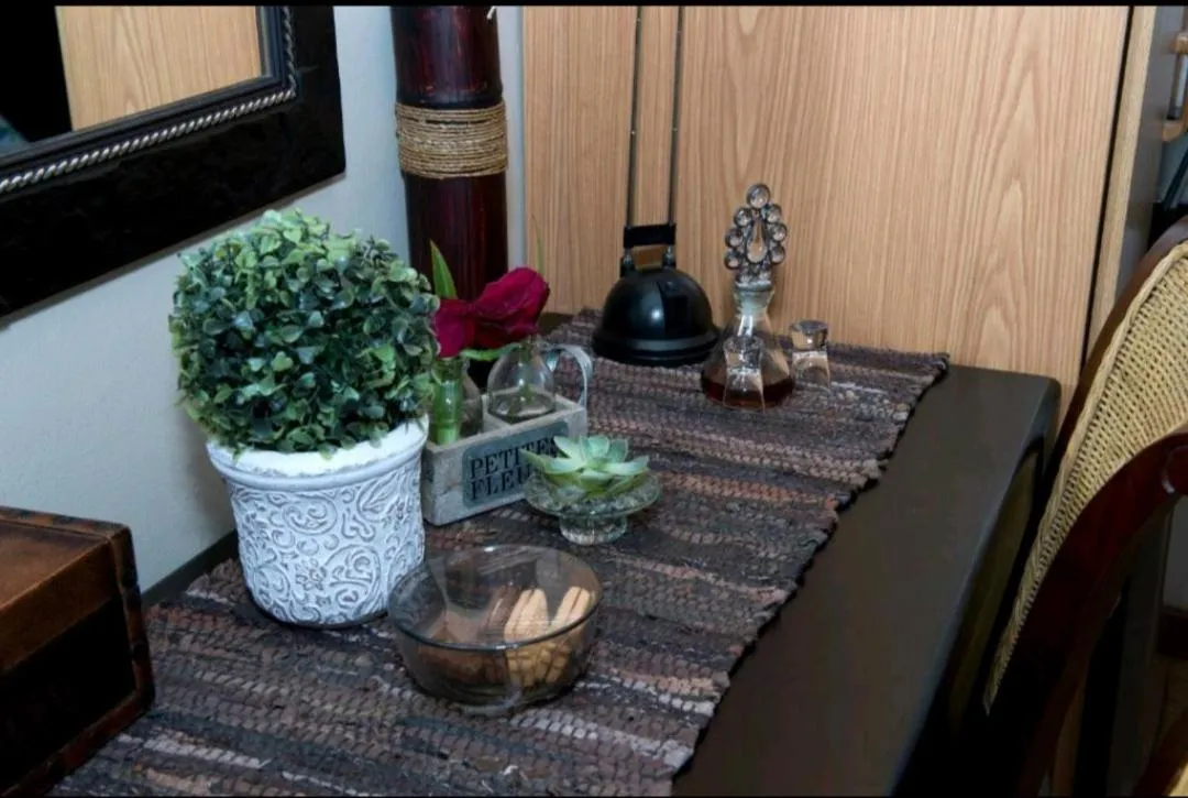 Decorative detail in La Bohéme Gastehuis