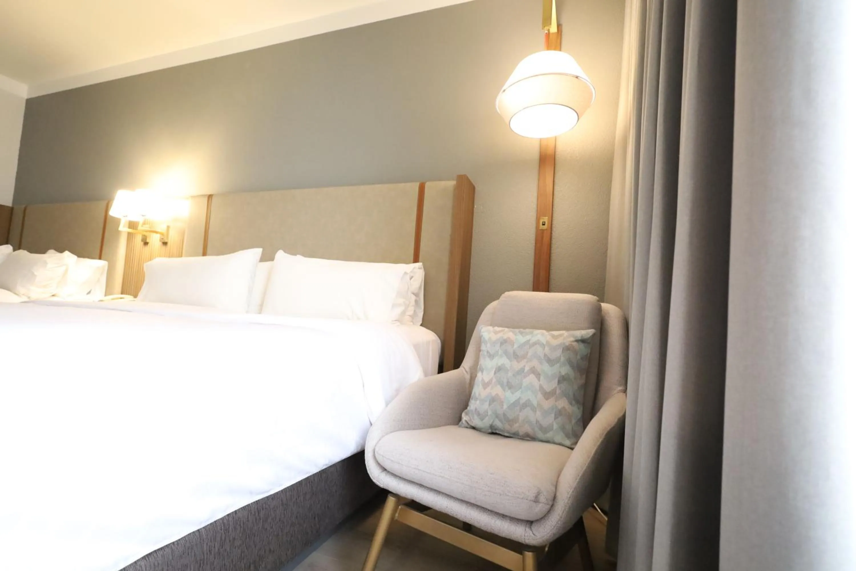 Bedroom, Bed in Holiday Inn Durango by IHG