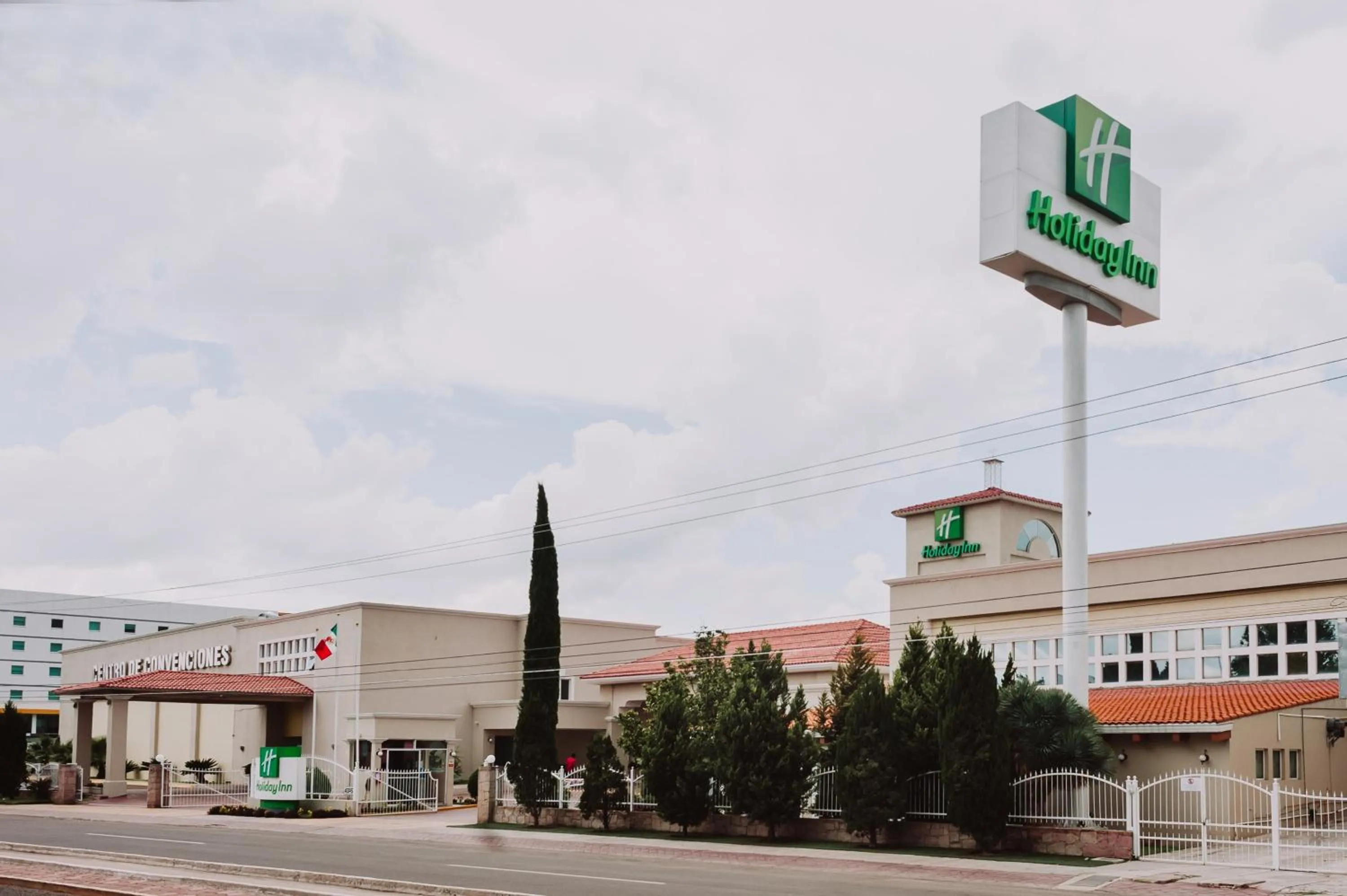 Property building in Holiday Inn Durango by IHG