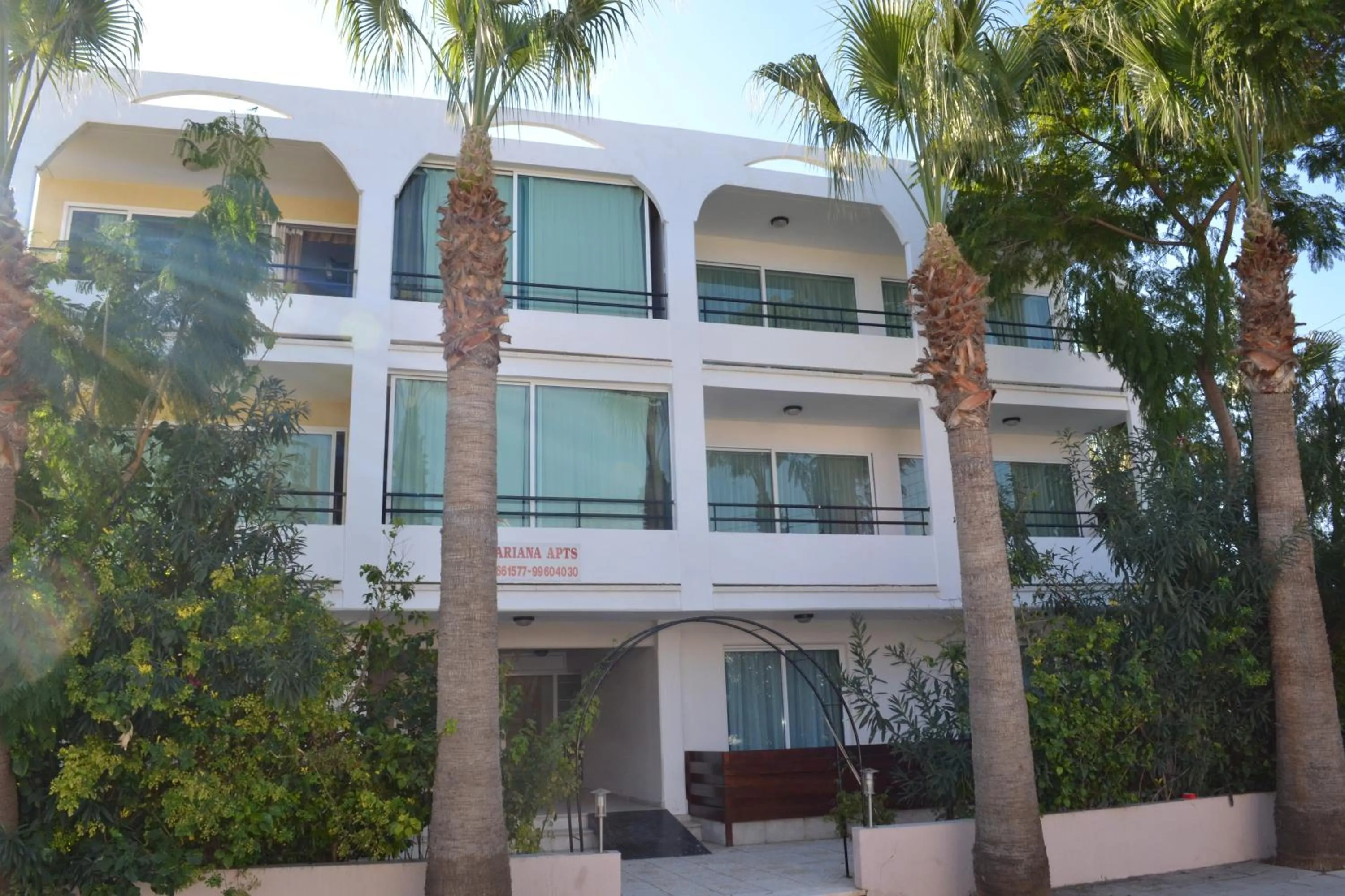 Facade/entrance in Marianna Hotel Apartments