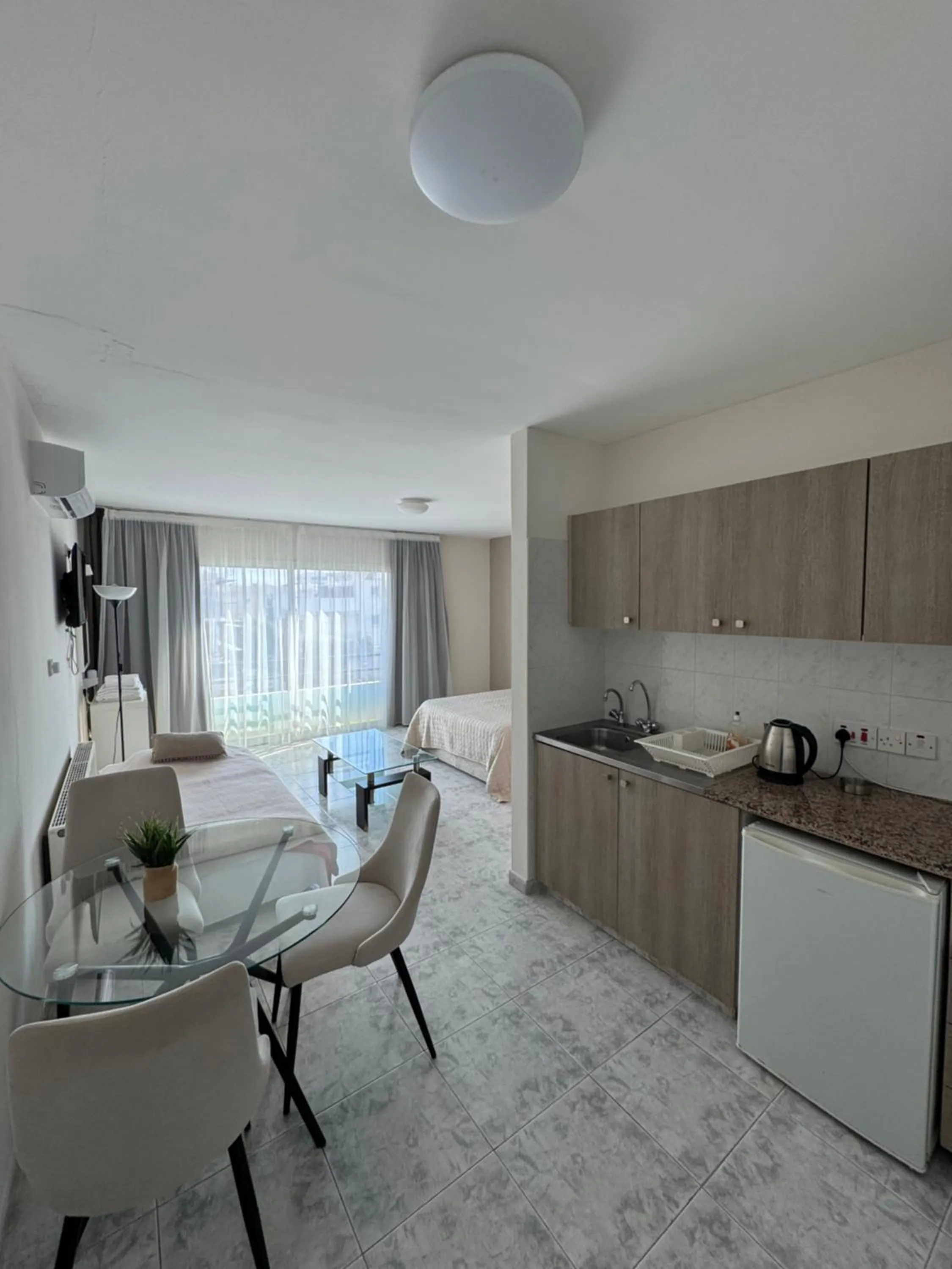 Kitchen or kitchenette in Marianna Hotel Apartments