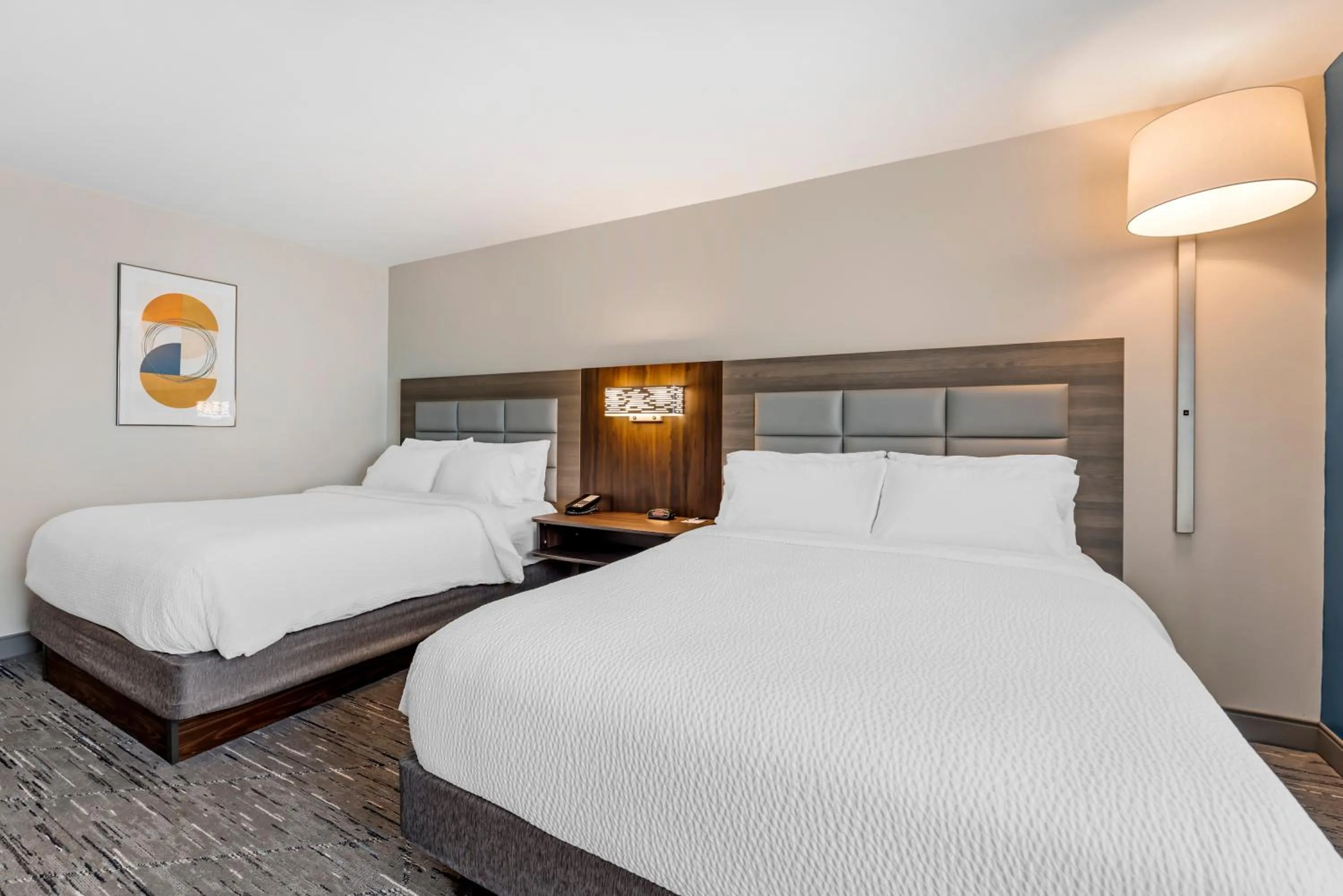 Bedroom, Bed in Holiday Inn Express White House by IHG