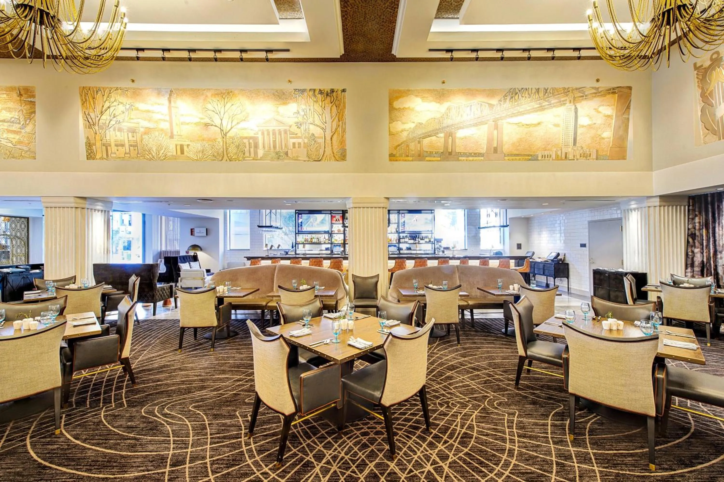 Restaurant/places to eat in WATERMARK Baton Rouge, Autograph Collection