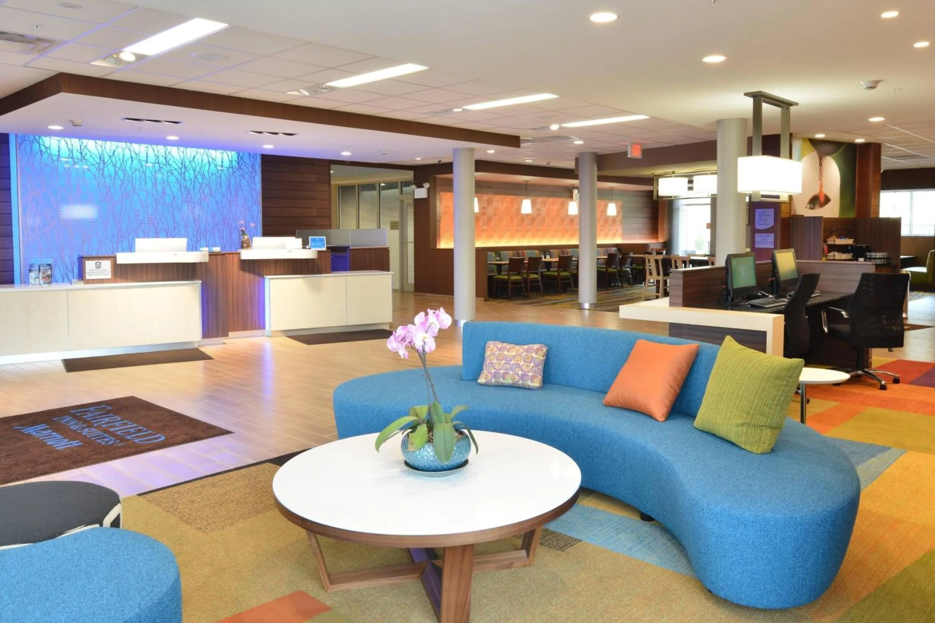 Lobby or reception in Fairfield Inn & Suites by Marriott Eau Claire/Chippewa Falls