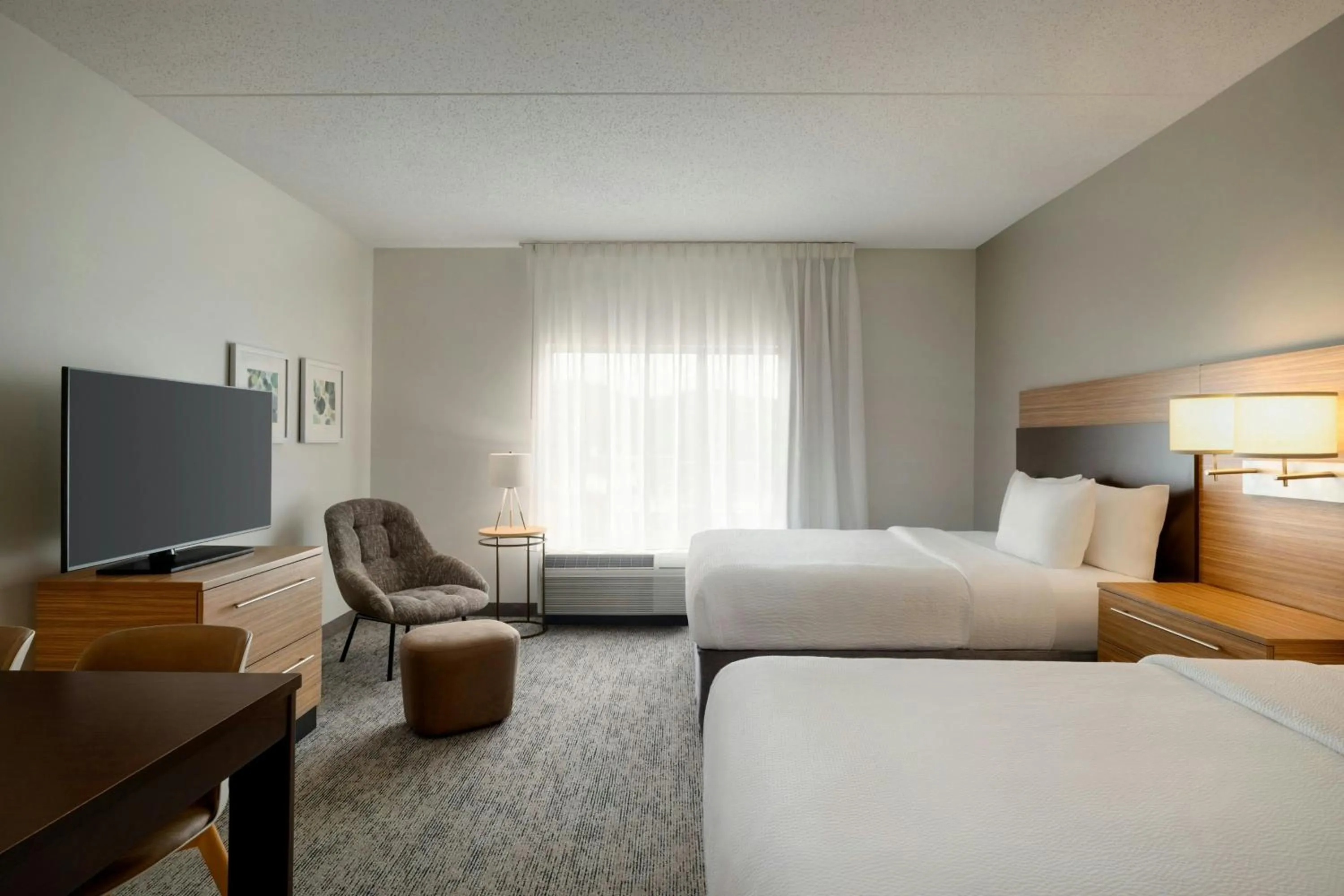 Photo of the whole room, Bed in TownePlace Suites by Marriott Pittsburgh Harmarville