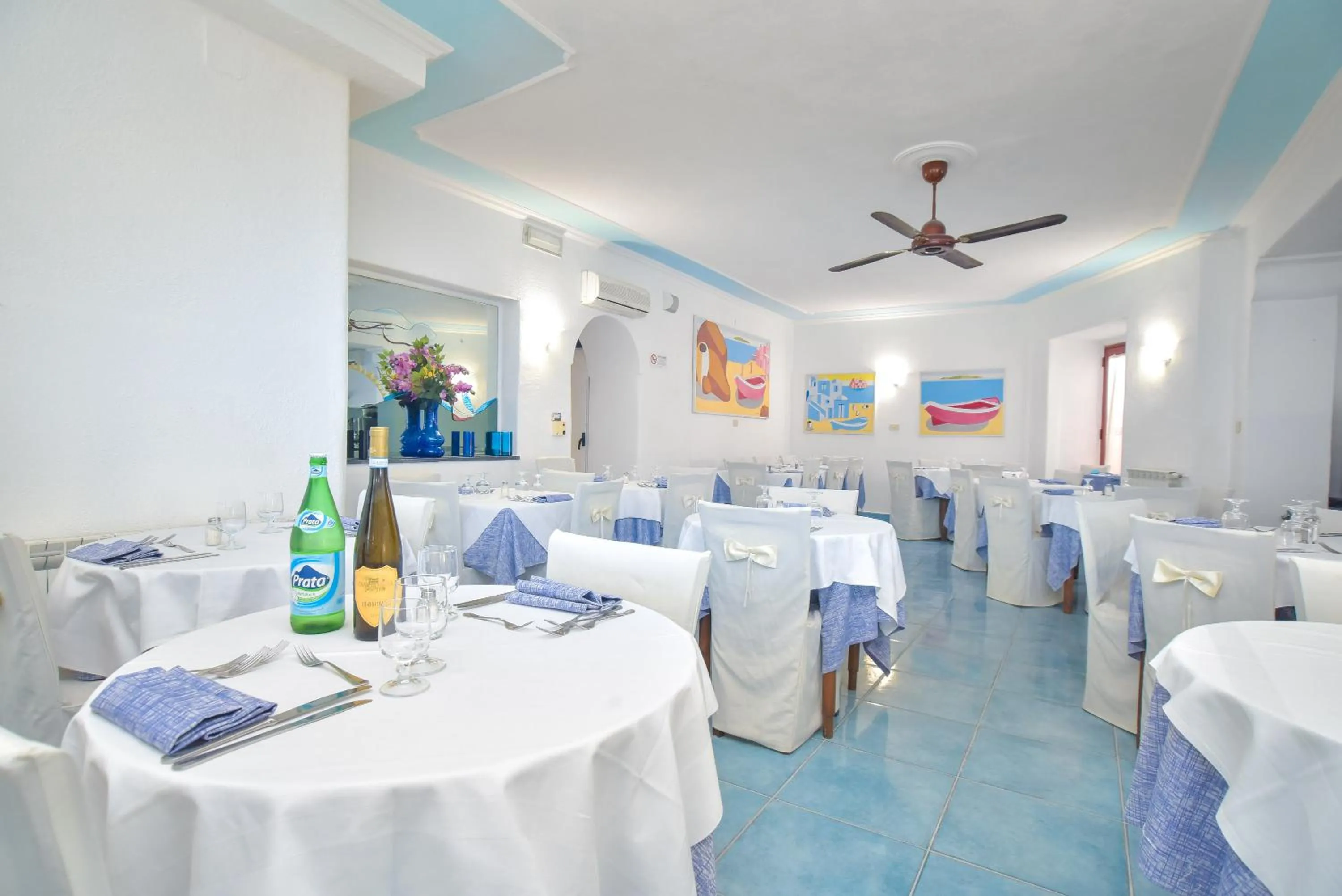 Restaurant/places to eat in Charme Hotel La Villa Tina