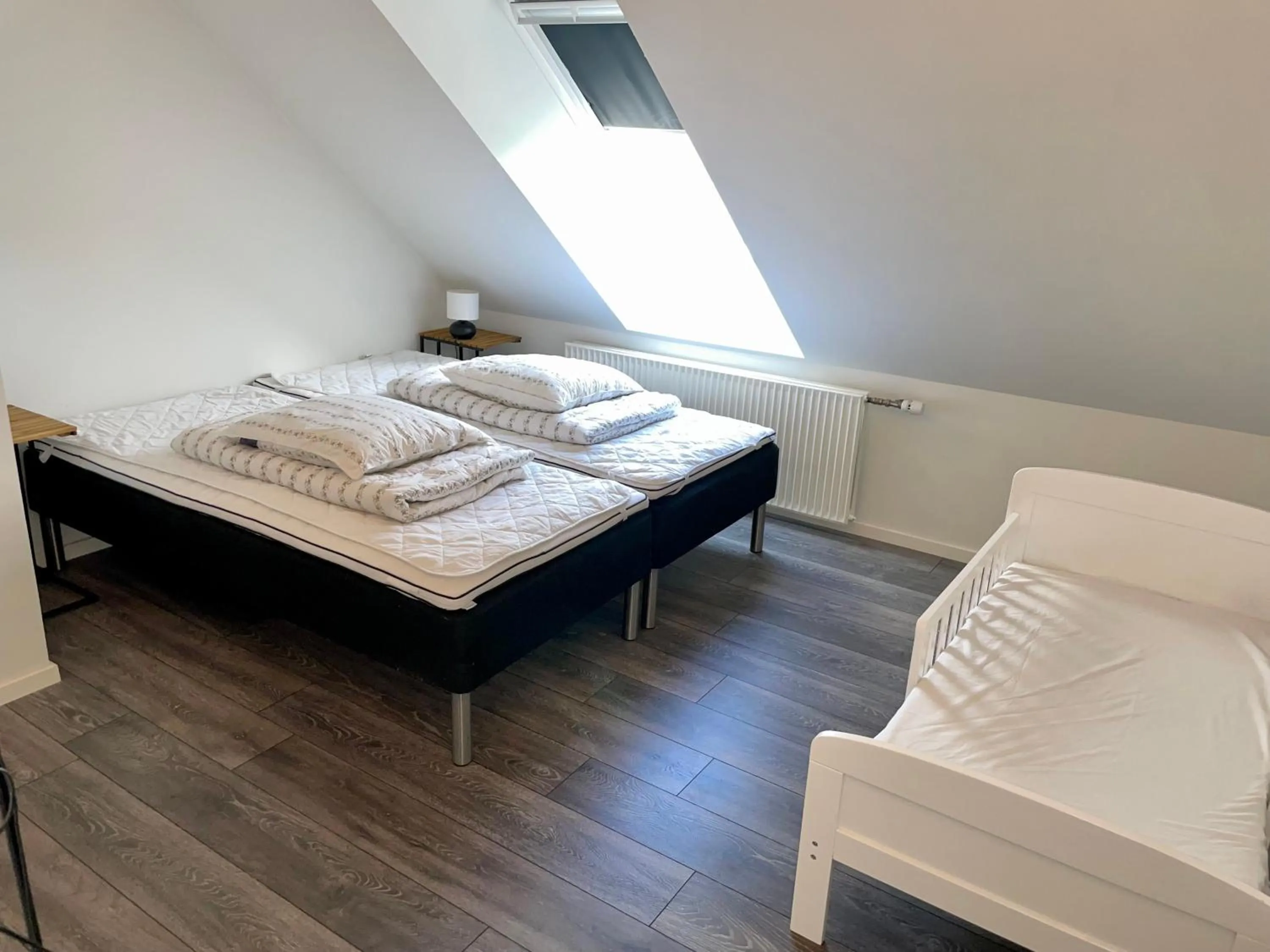 Bedroom, Bed in Hestkær Family Rooms