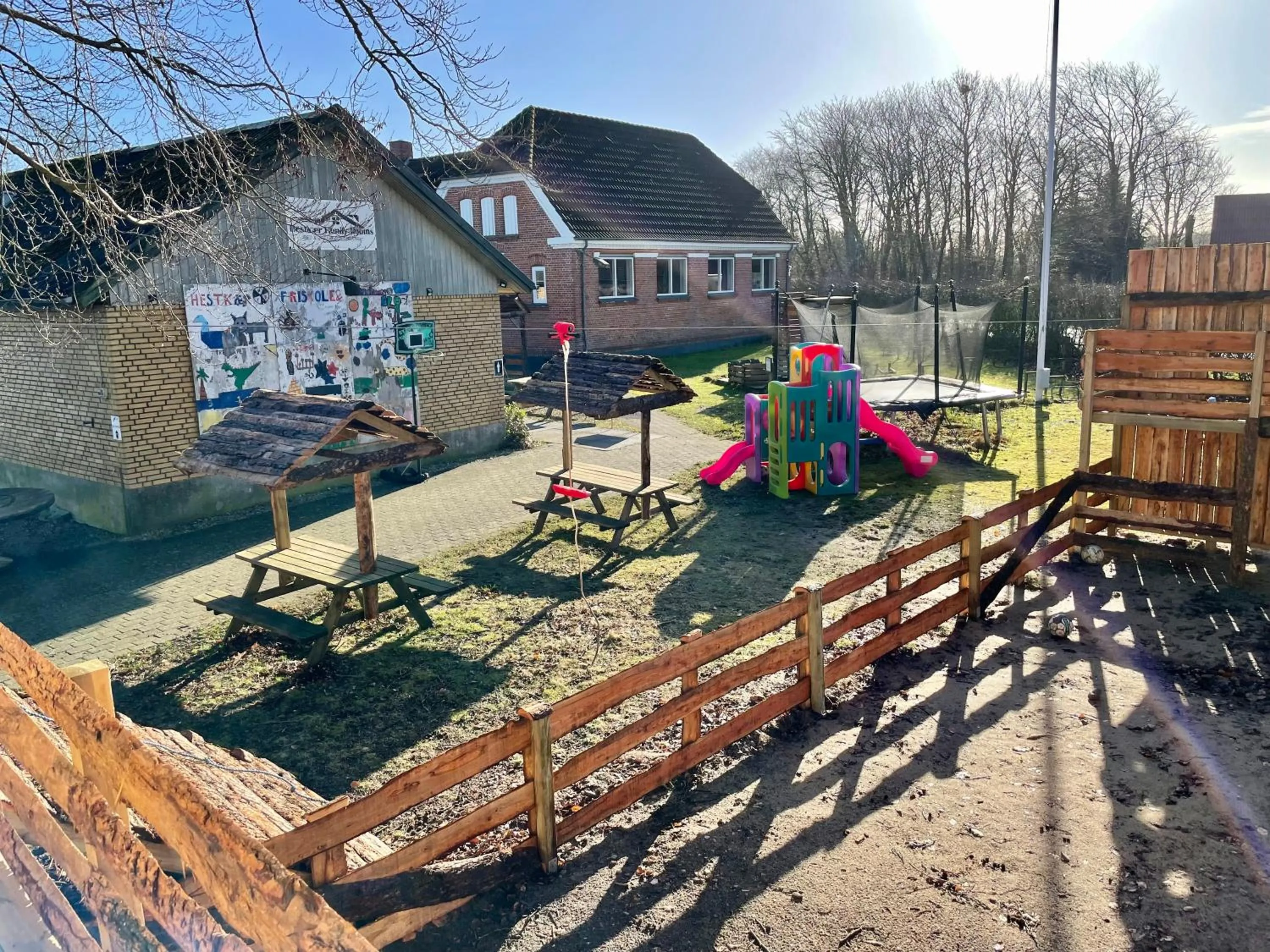 Children play ground in Hestkær Family Rooms