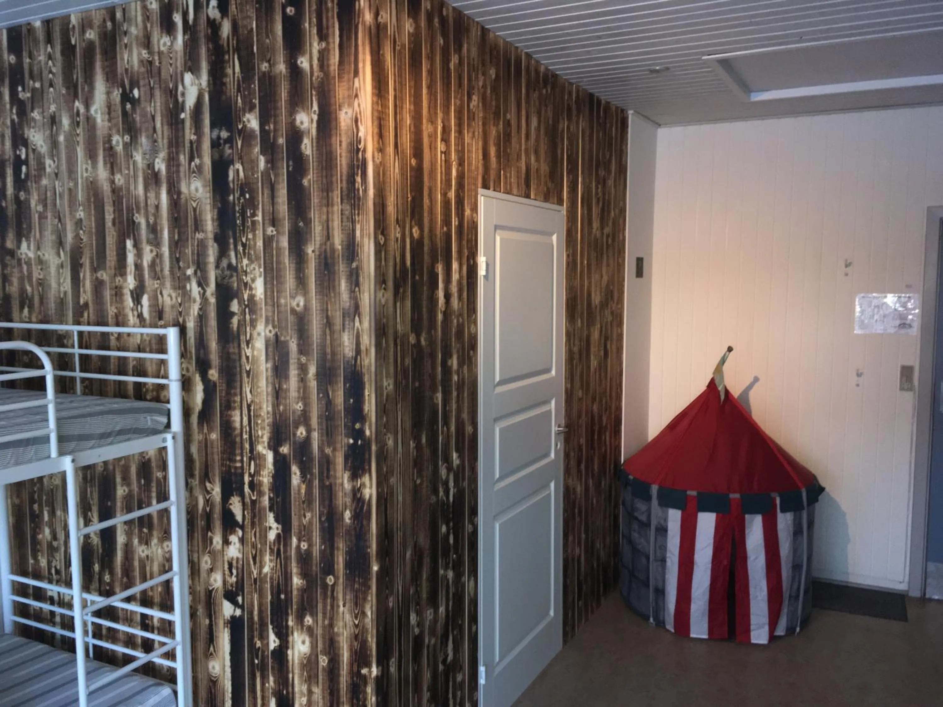 Bathroom, Bed in Hestkær Family Rooms