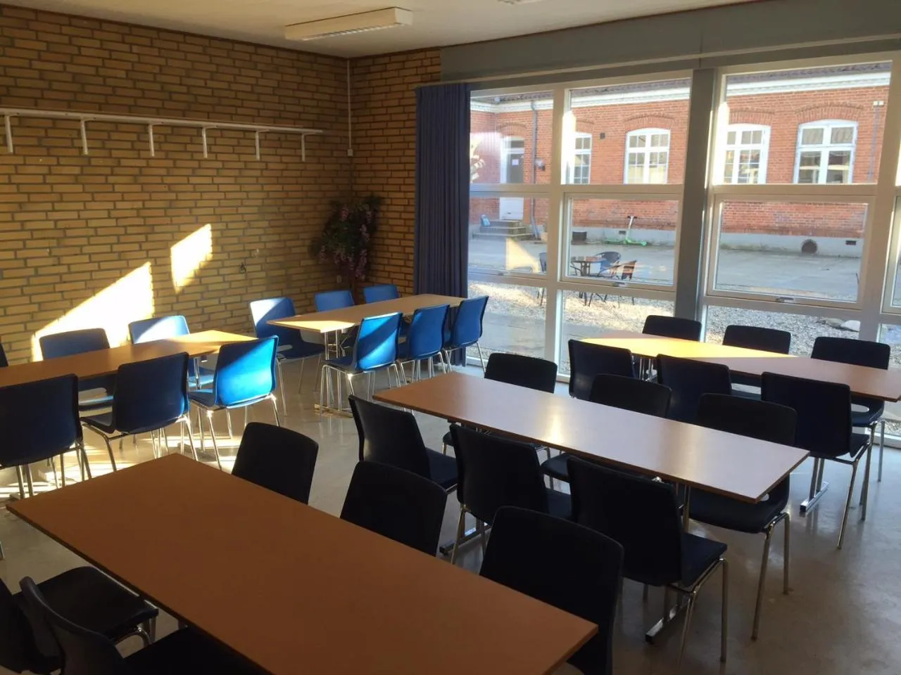Communal lounge/ TV room in Hestkær Family Rooms