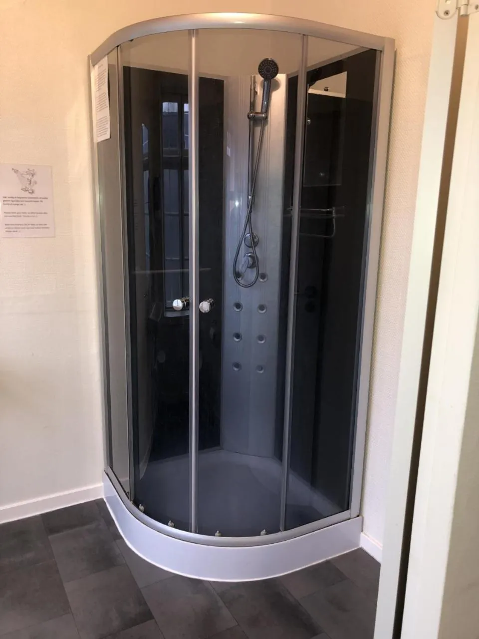 Bathroom in Hestkær Family Rooms