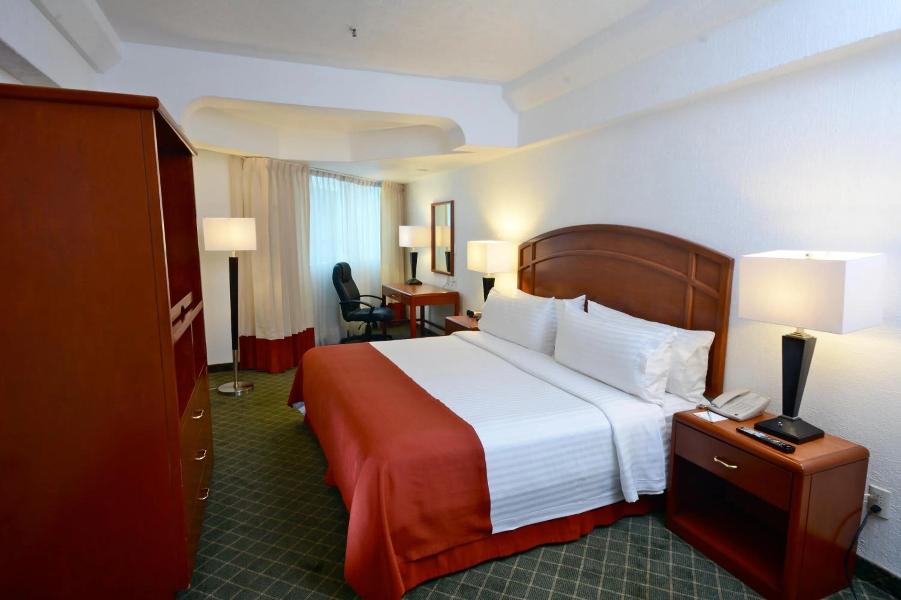 Photo of the whole room, Bed in Mision Pachuca