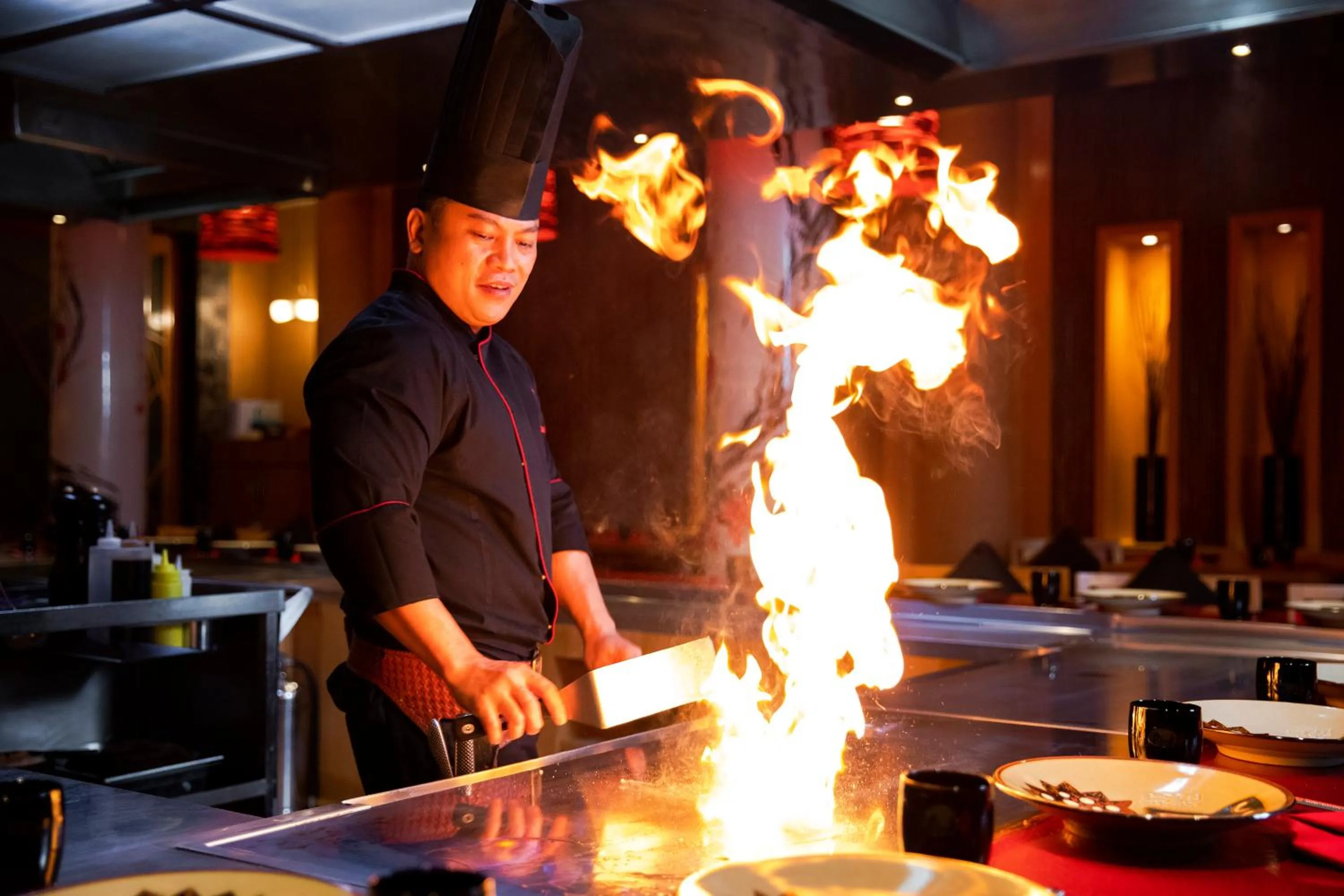 Entertainment in Beach Rotana – All Suites