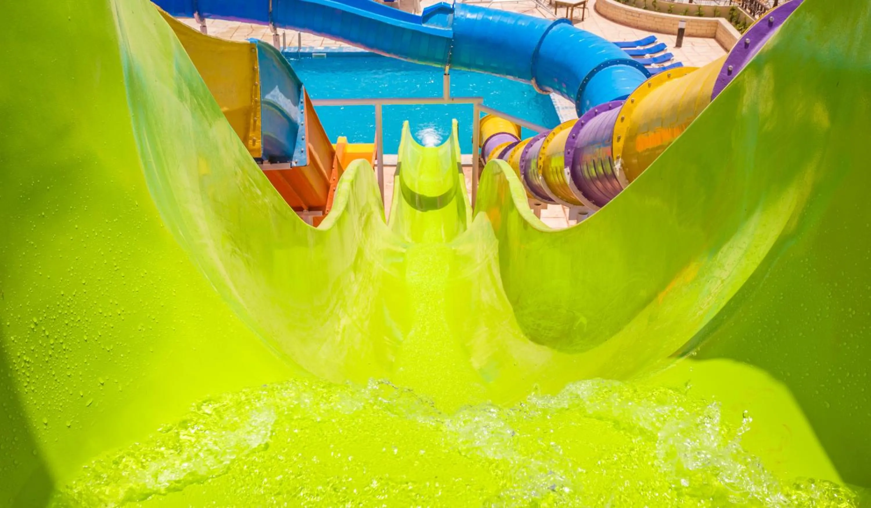 Activities in Sunny Days Mirette Family Resort