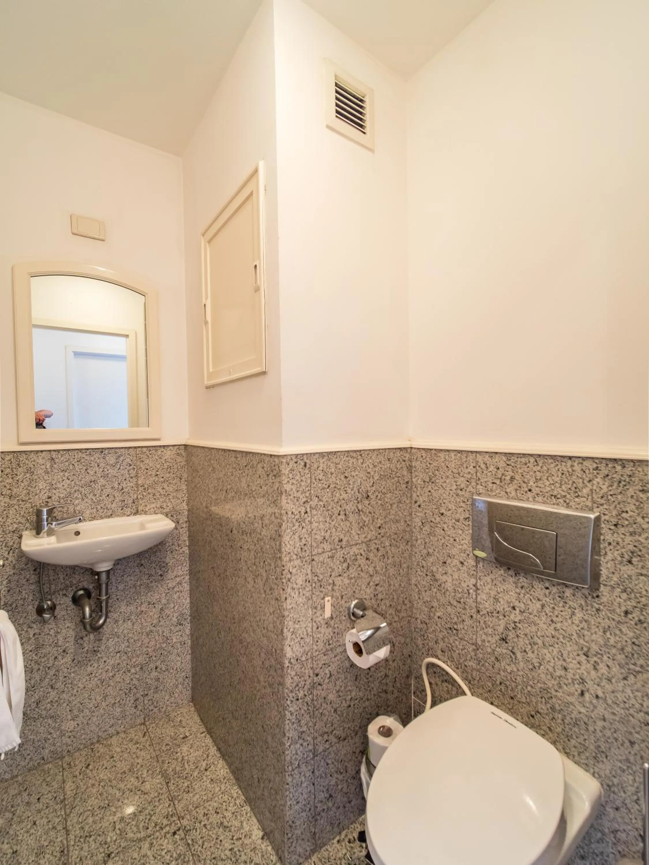 Bathroom in Saigon Domaine Luxury Residences