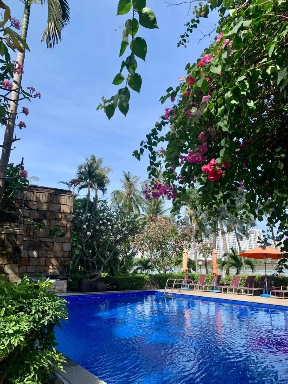 Swimming pool in Saigon Domaine Luxury Residences