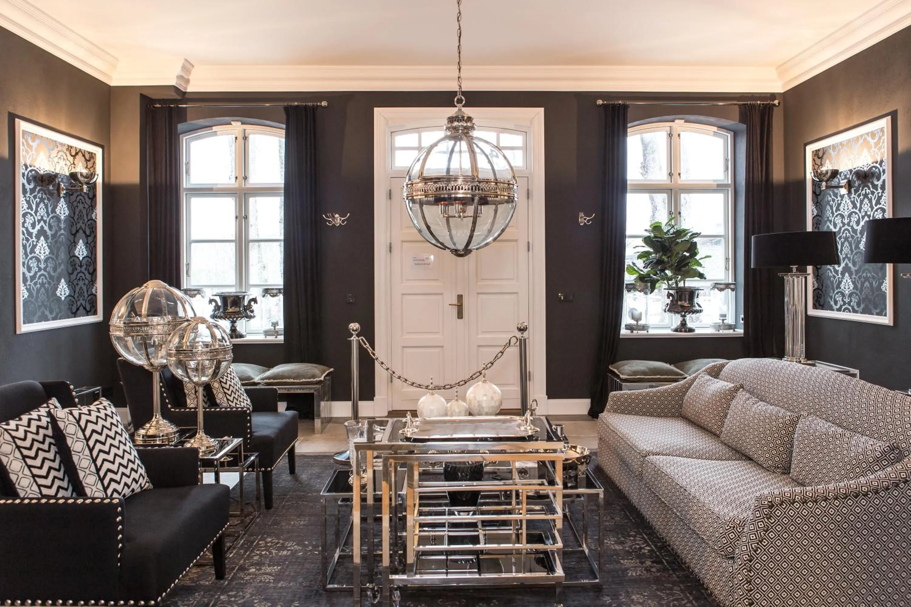 Communal lounge/ TV room in Herrenhaus Gut Neuruppersdorf