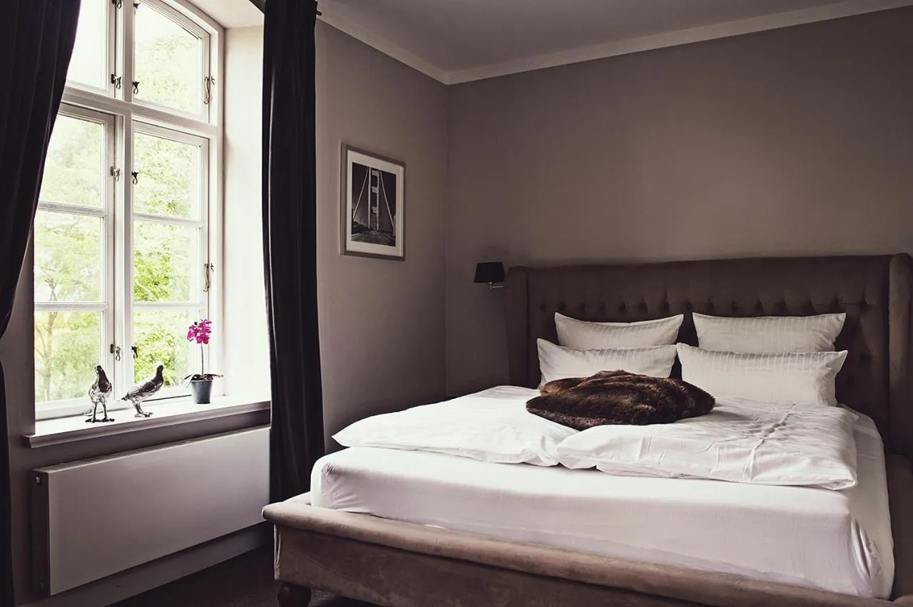 Bedroom, Bed in Herrenhaus Gut Neuruppersdorf