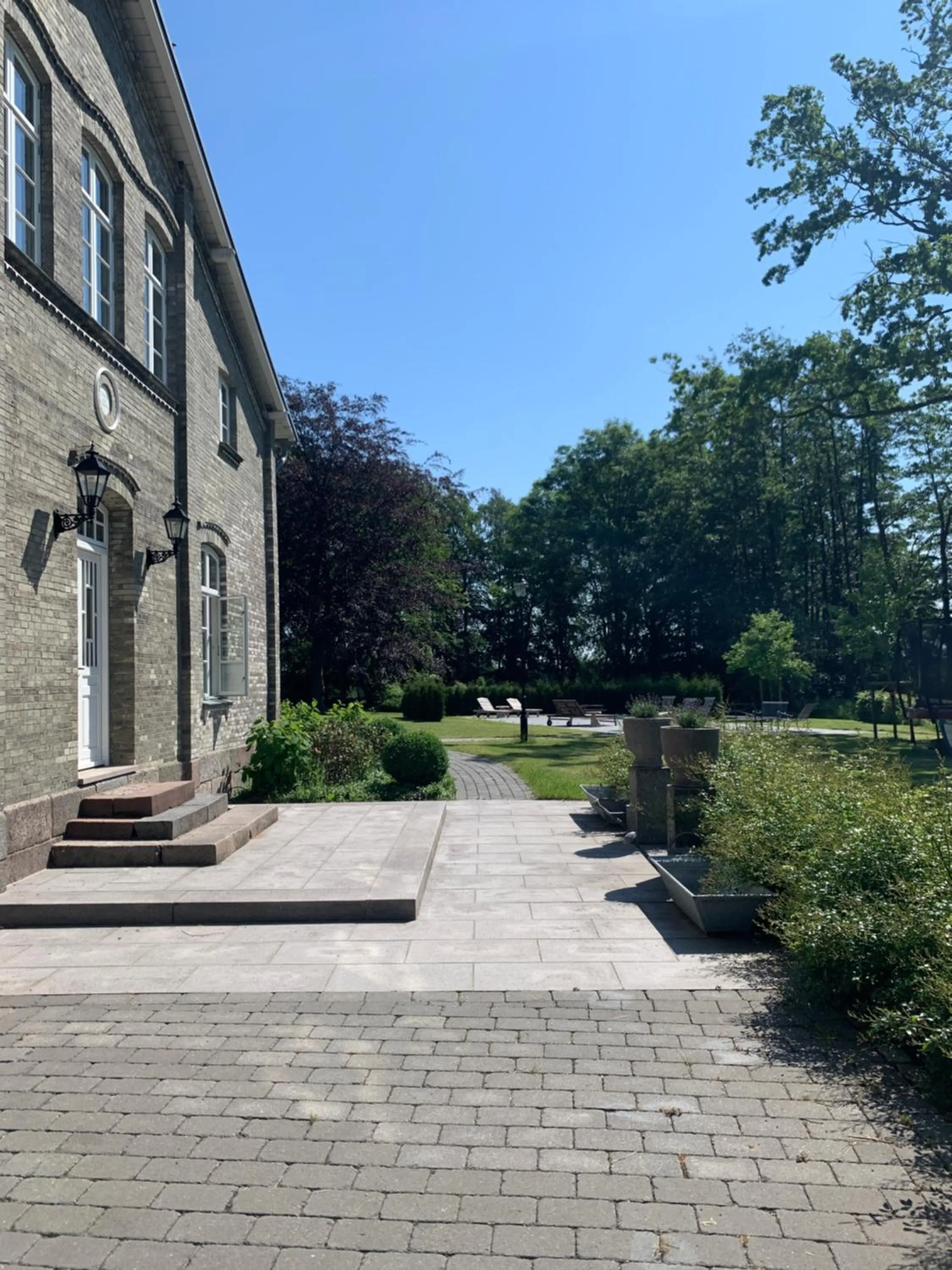 Property building in Herrenhaus Gut Neuruppersdorf