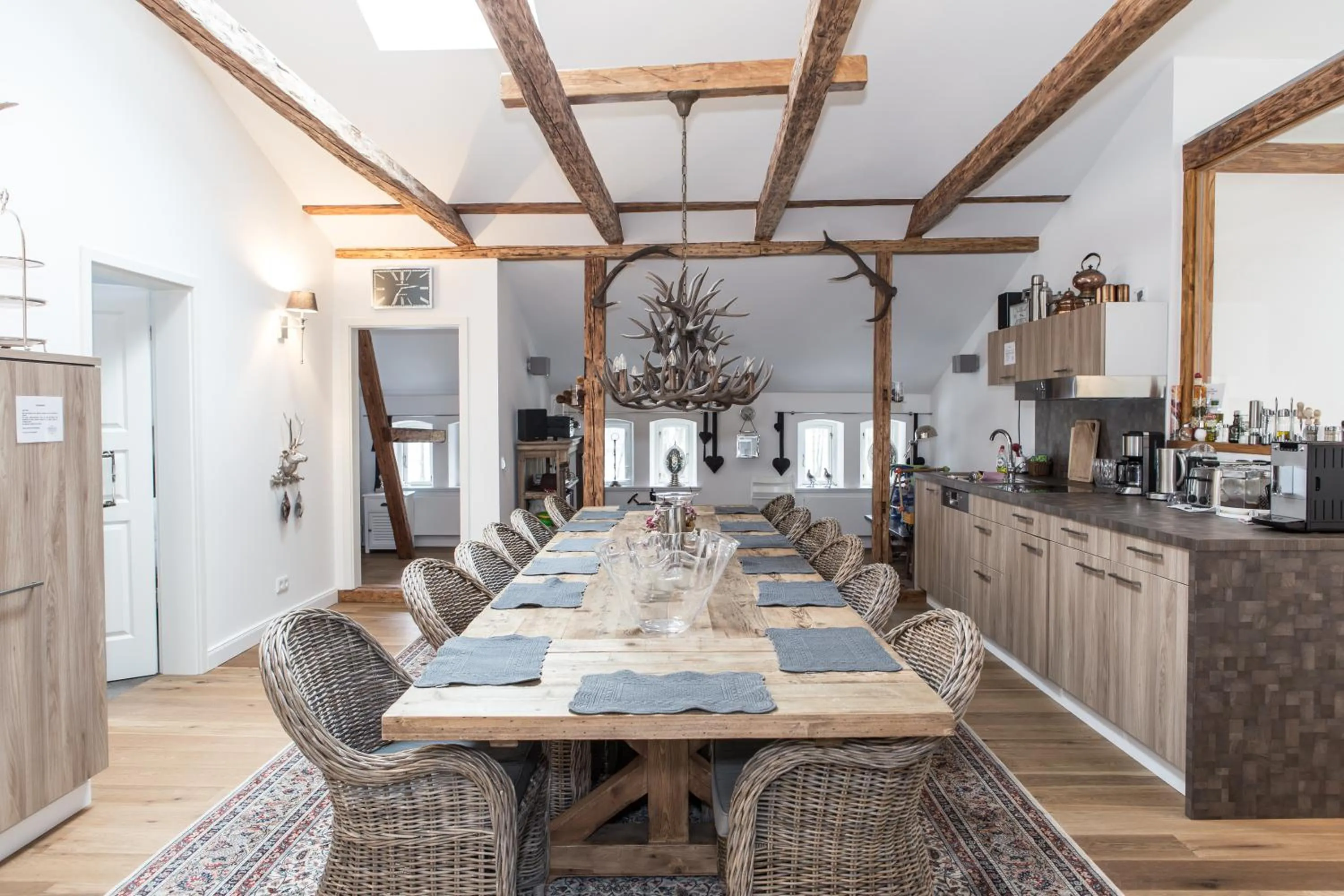 Dining area in Herrenhaus Gut Neuruppersdorf