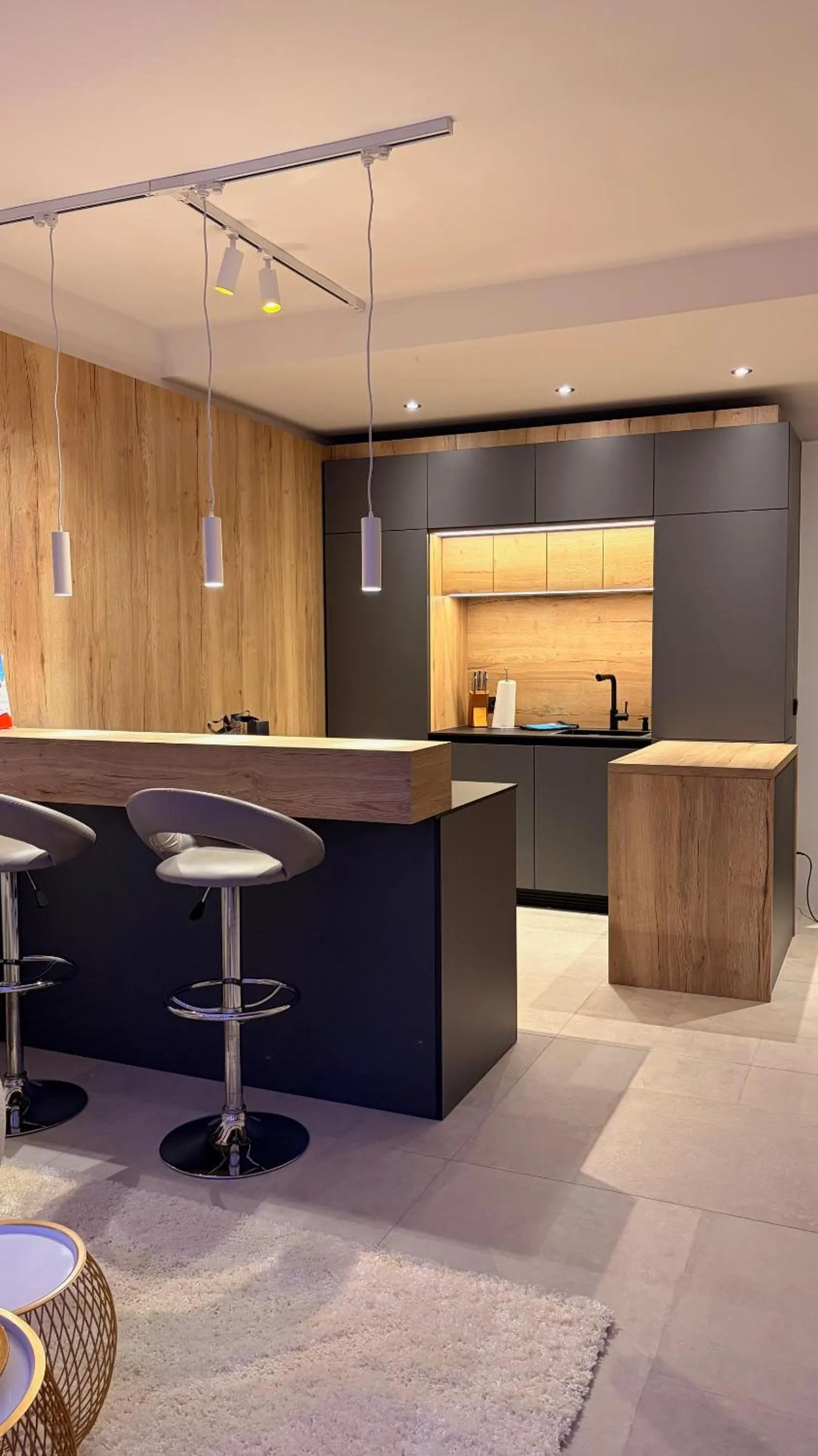 Kitchen or kitchenette in Villa am Park Apartment