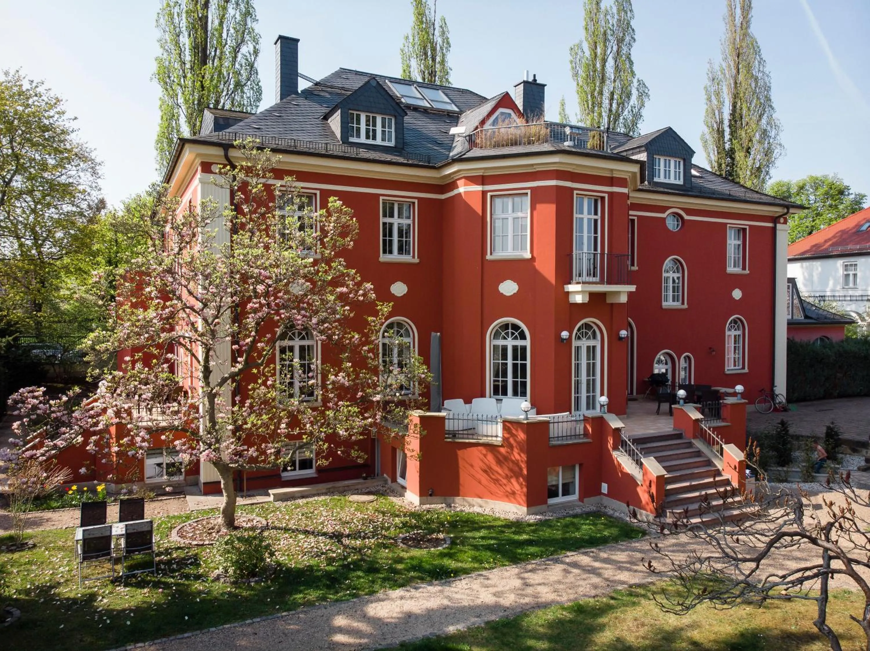 Facade/entrance in Villa am Park Apartment