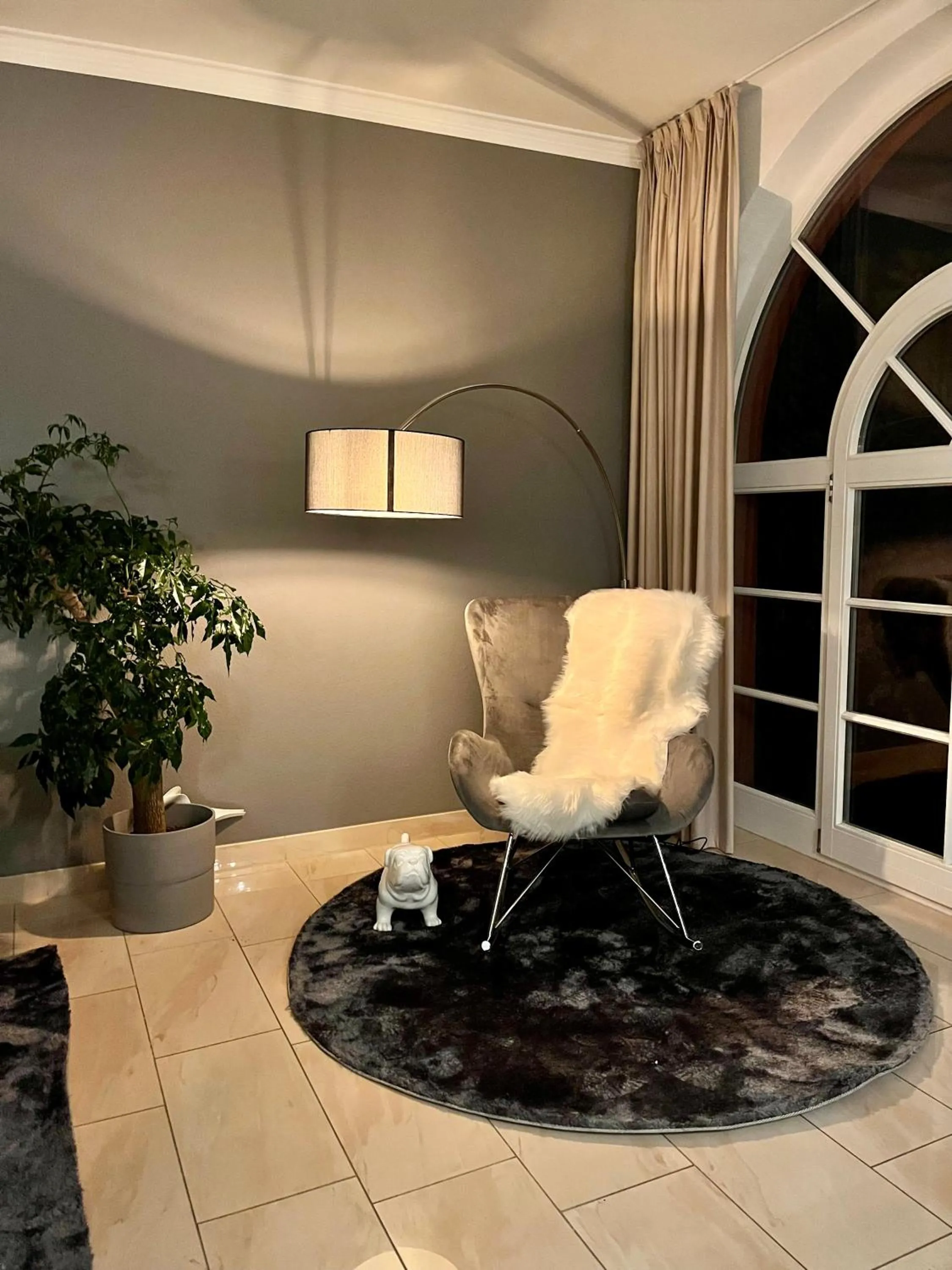 Living room in Villa am Park Apartment