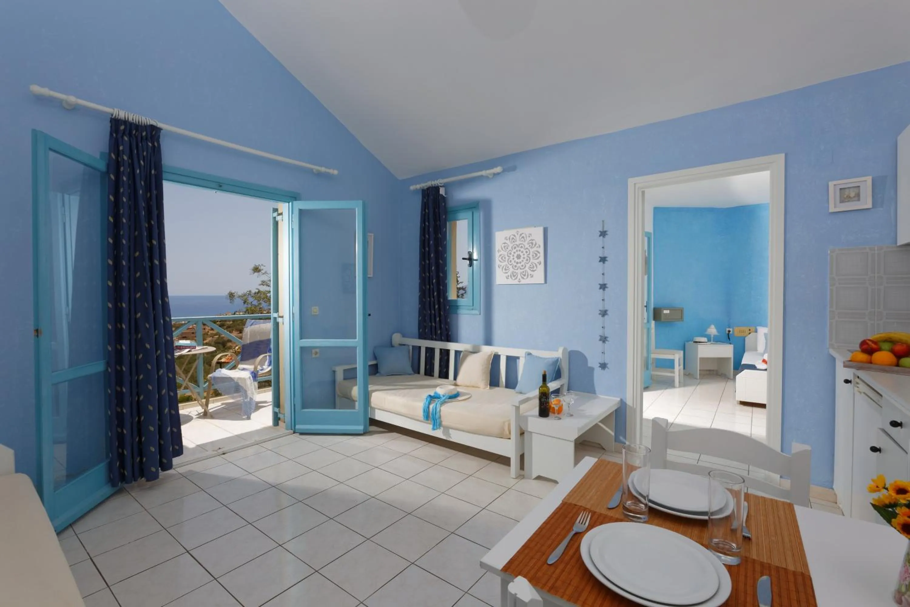 Photo of the whole room in Piskopiano Village