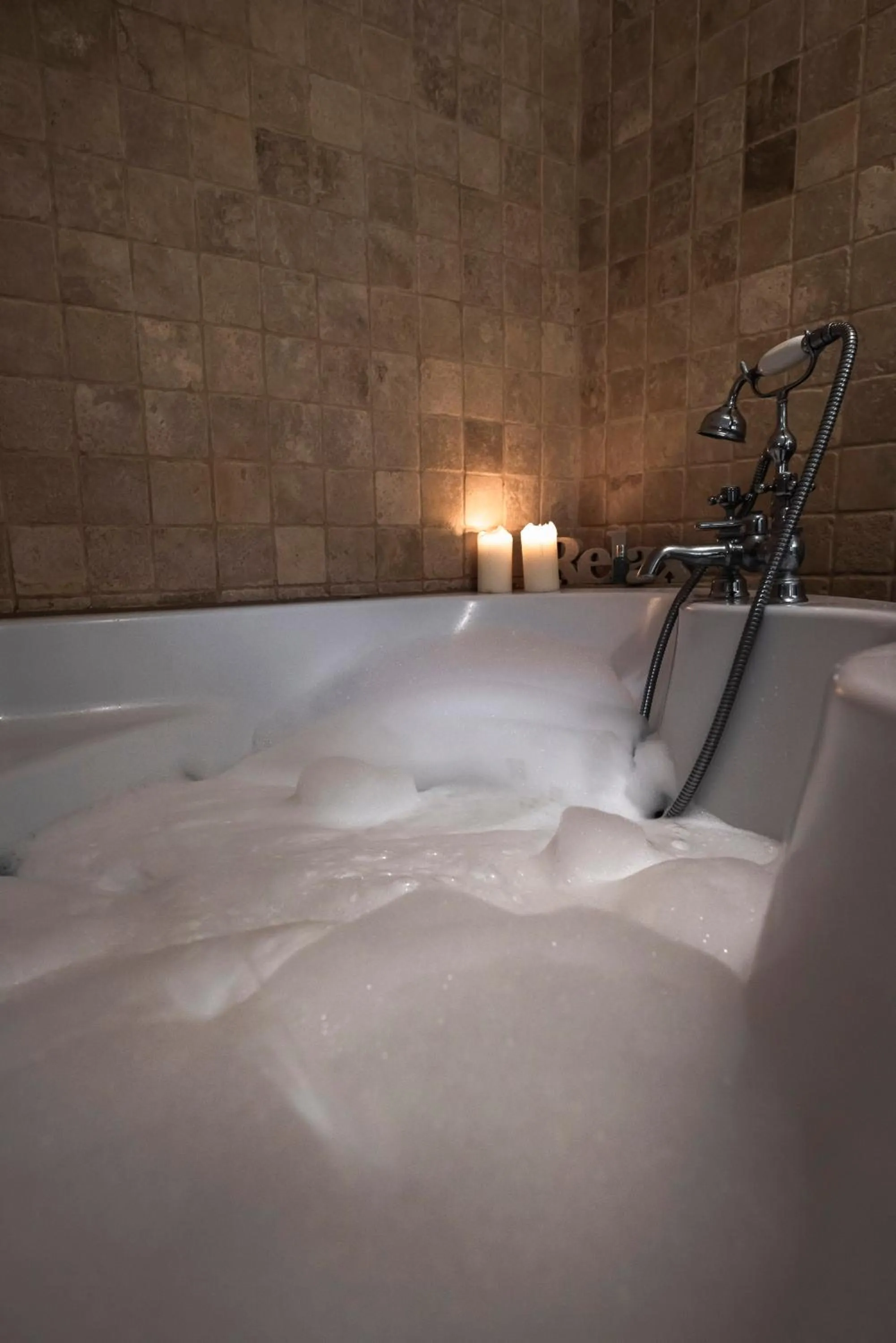 Bathroom in The Jasmine Room