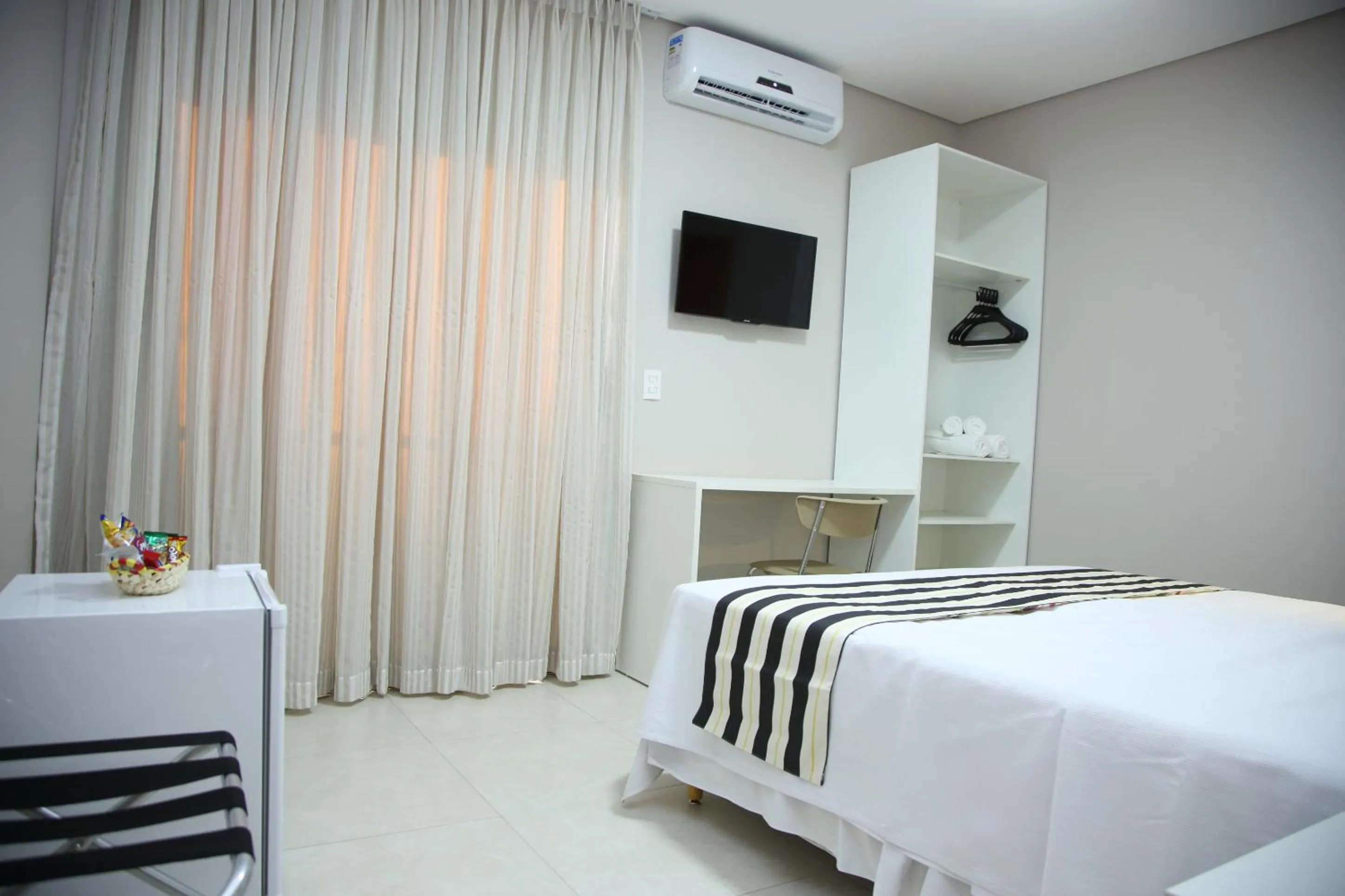 Bed in Ventura Hotel