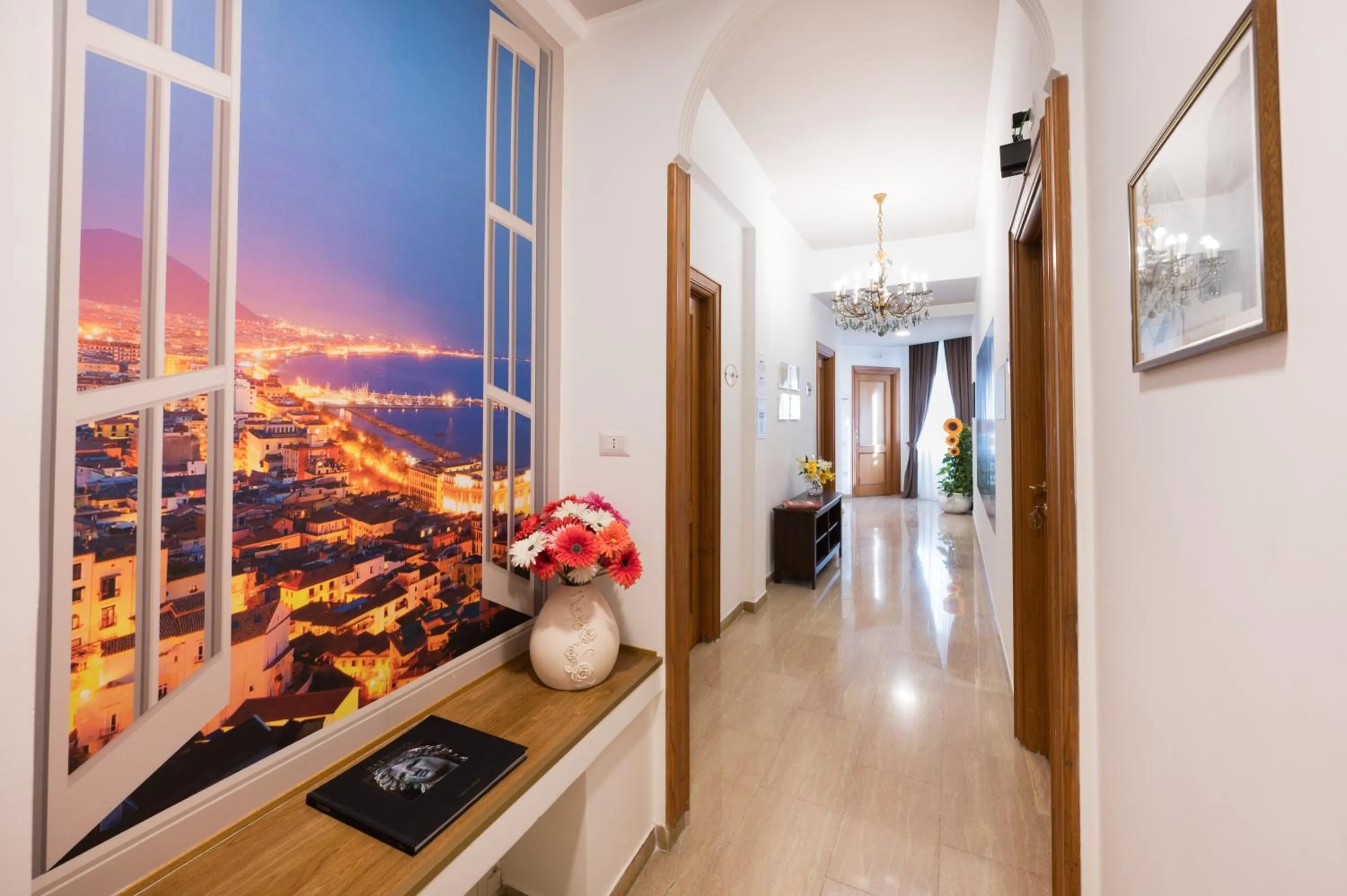 Decorative detail in Panoramic Rooms Salerno