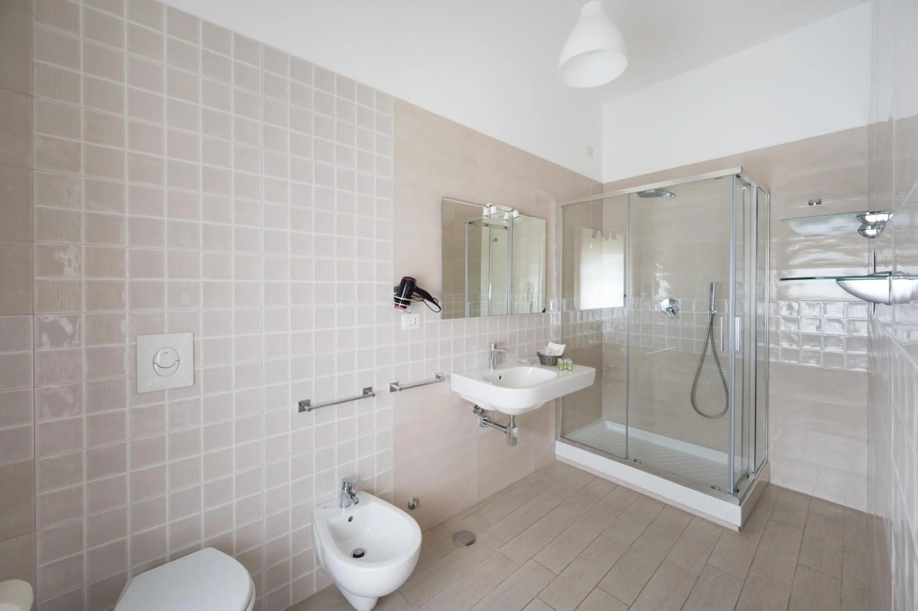 Bathroom in Panoramic Rooms Salerno