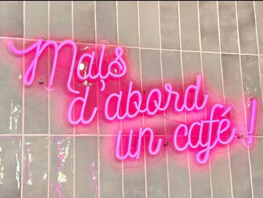 Decorative detail in Hotel La Petite Rosa