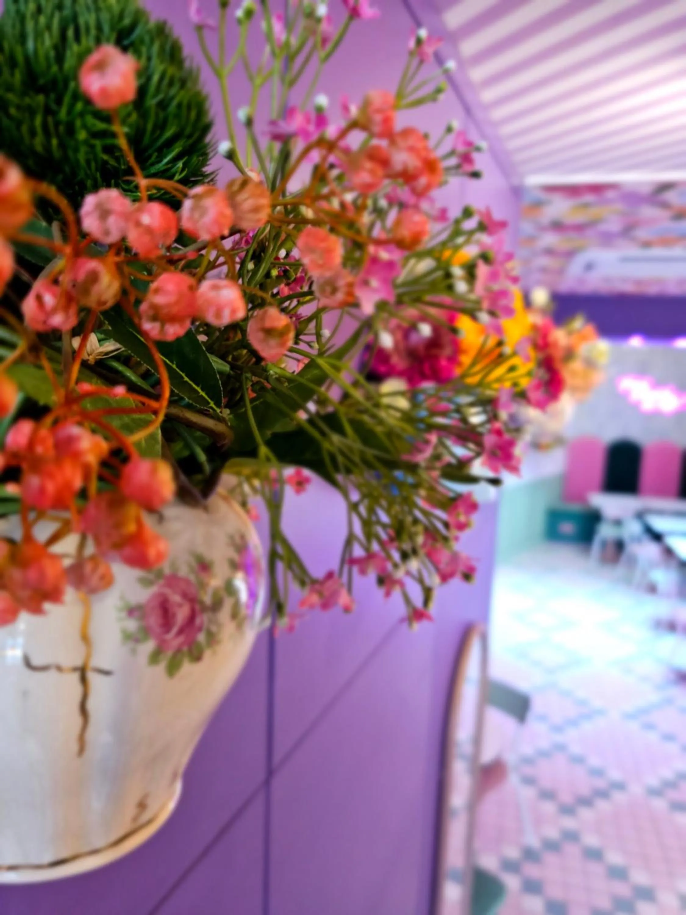Decorative detail in Hotel La Petite Rosa
