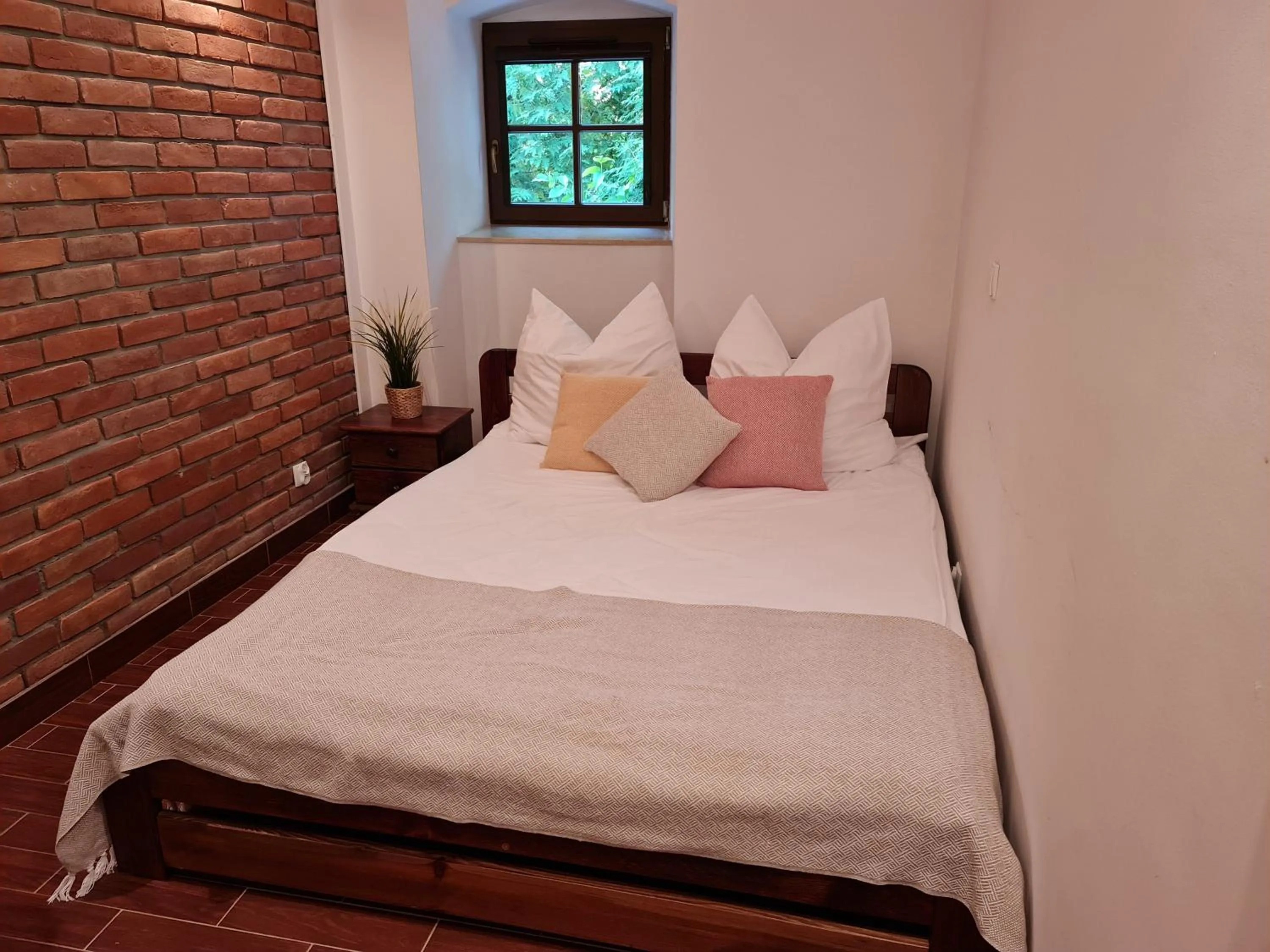 Bedroom, Bed in Spichlerz Bliźniaczy