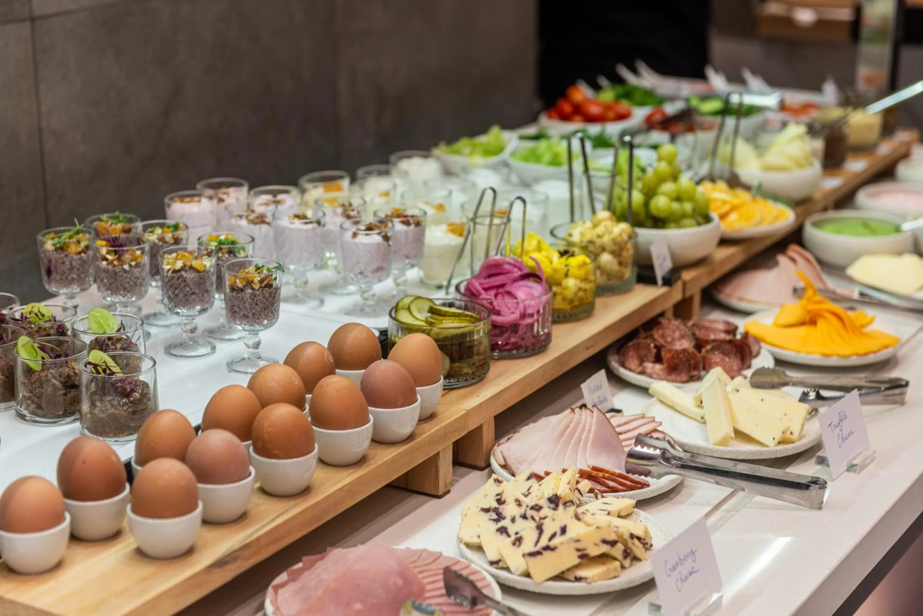 Breakfast in Rise Urban Art Hotel