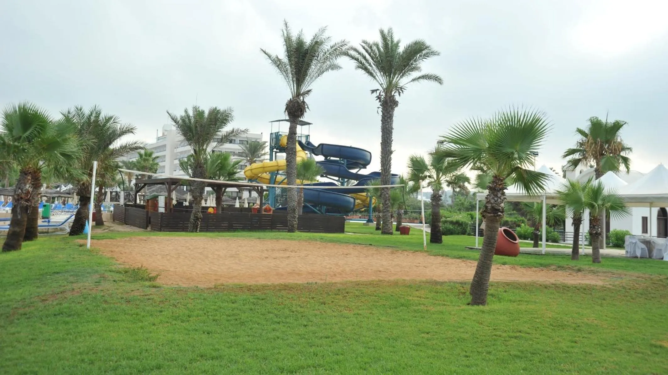 Garden in Adams Beach Hotel & Spa