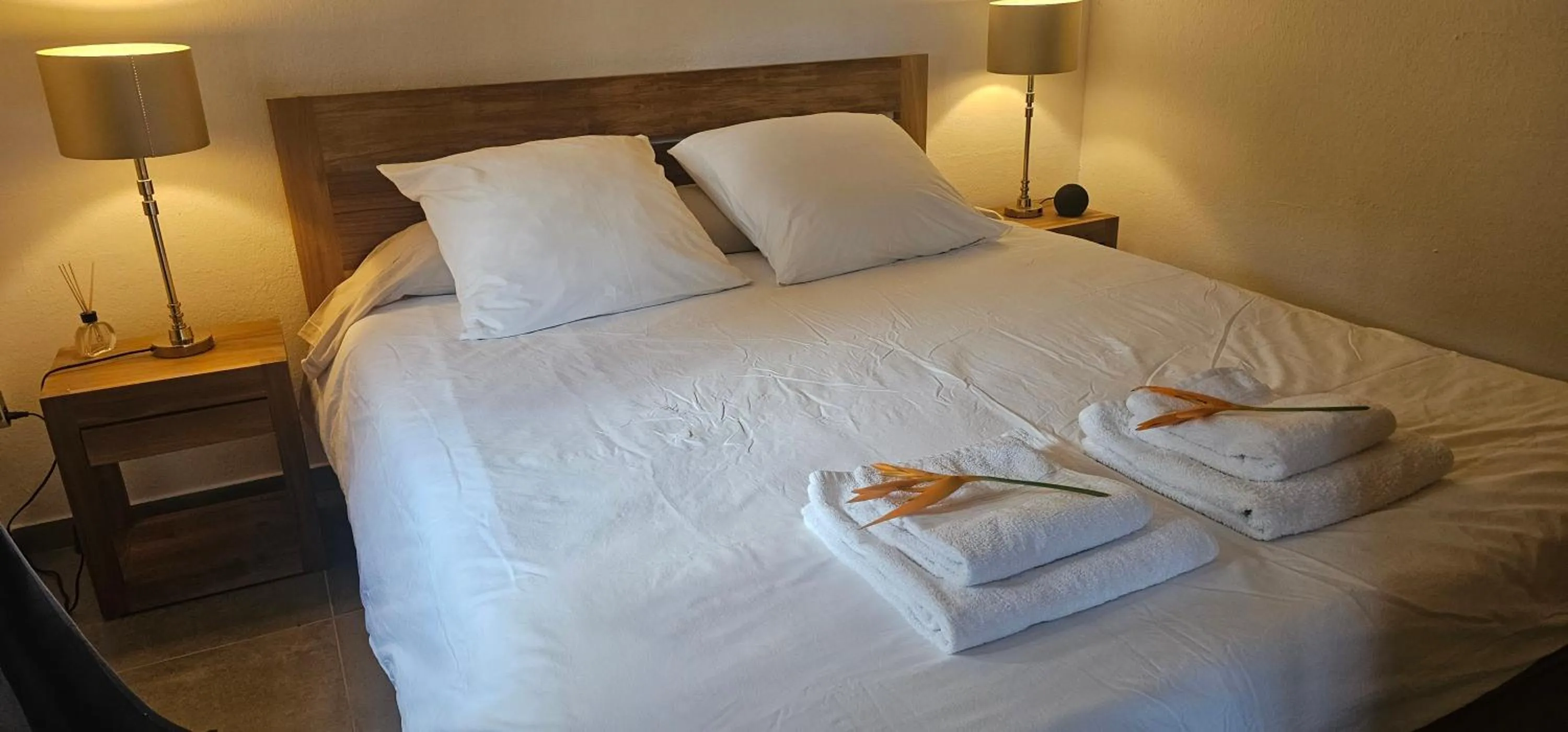 Bedroom, Bed in Habitation Villa Les Cassias