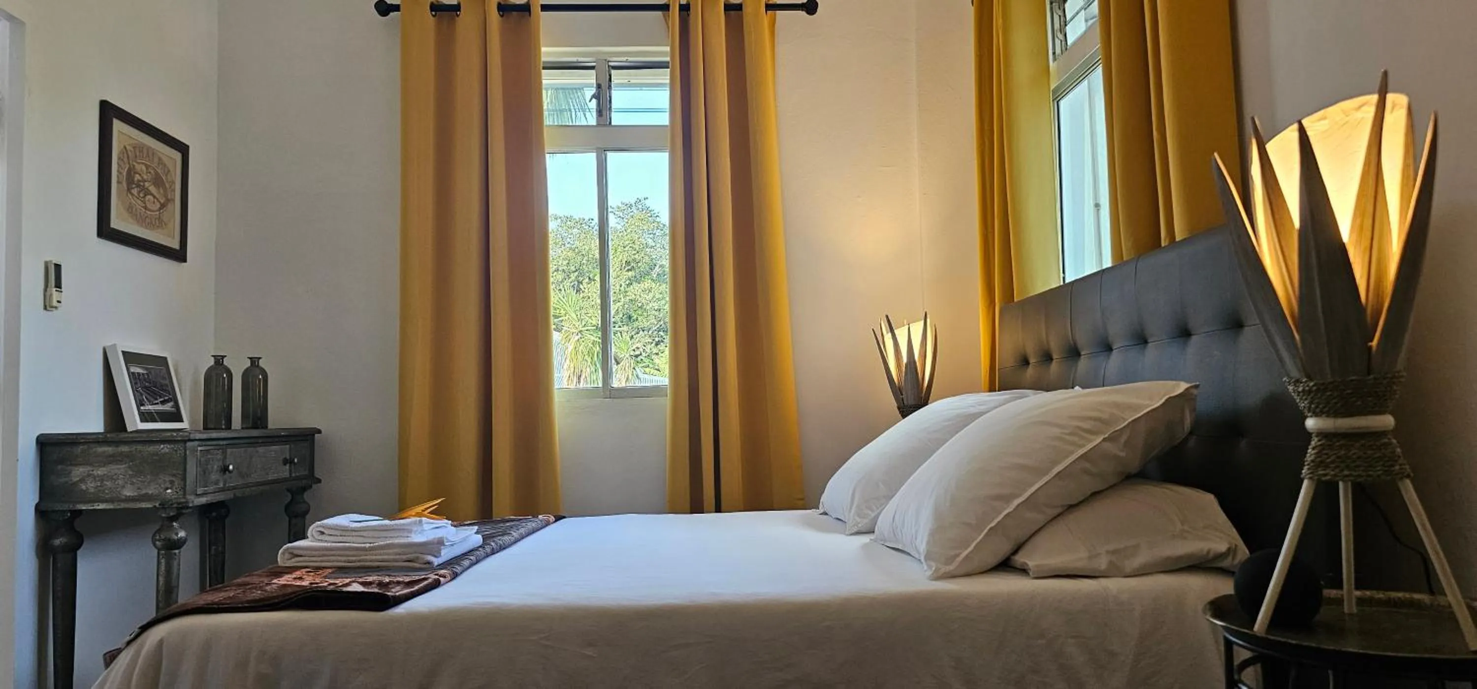 Bedroom, Bed in Habitation Villa Les Cassias